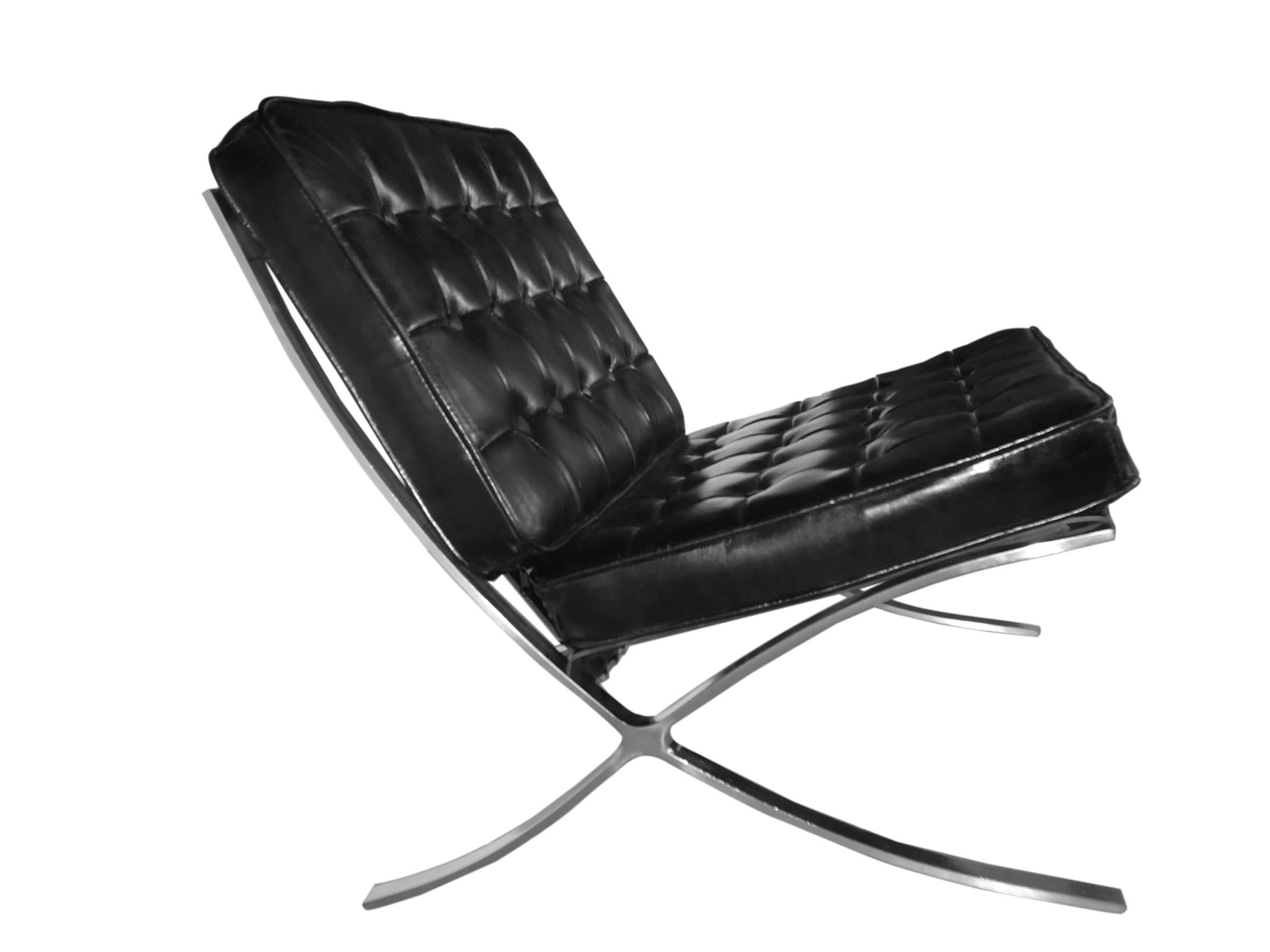 Black Full Leather Fireproof Foam Chair