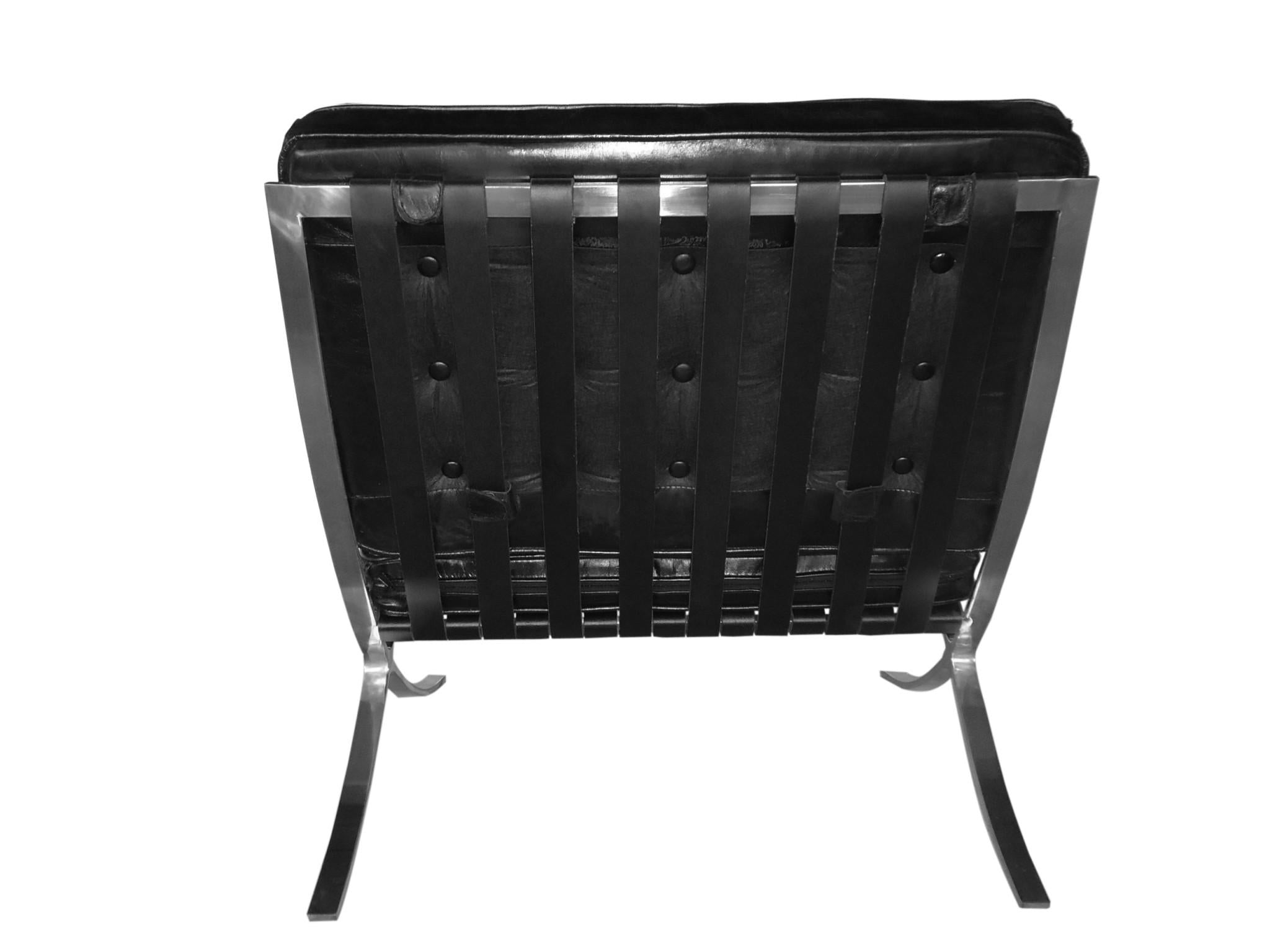 Black Full Leather Fireproof Foam Chair