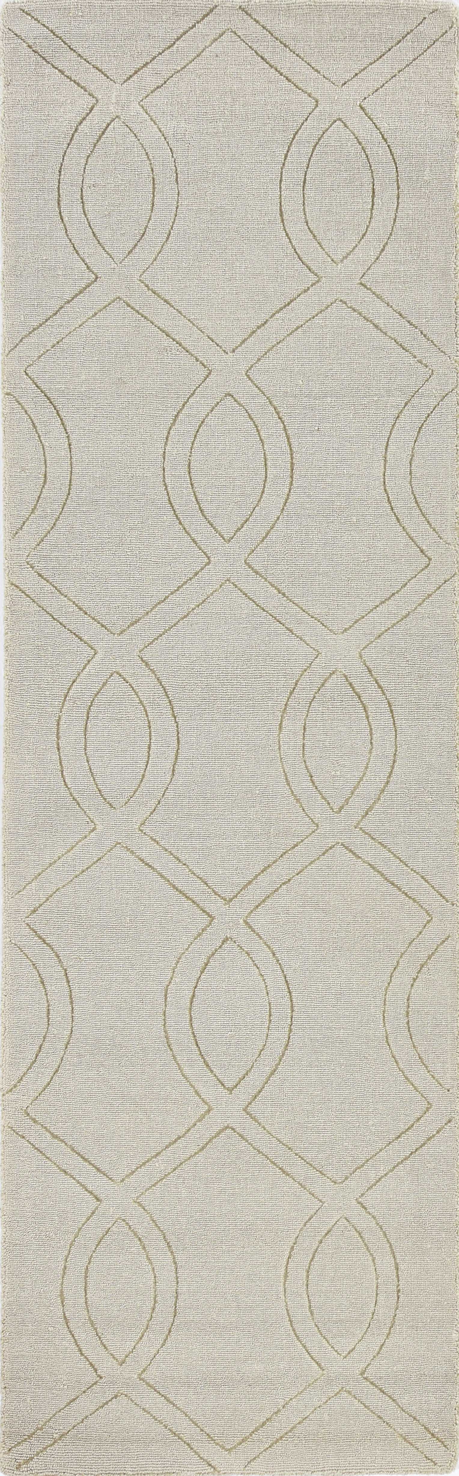 5' x 7' Beige Polyester Rug