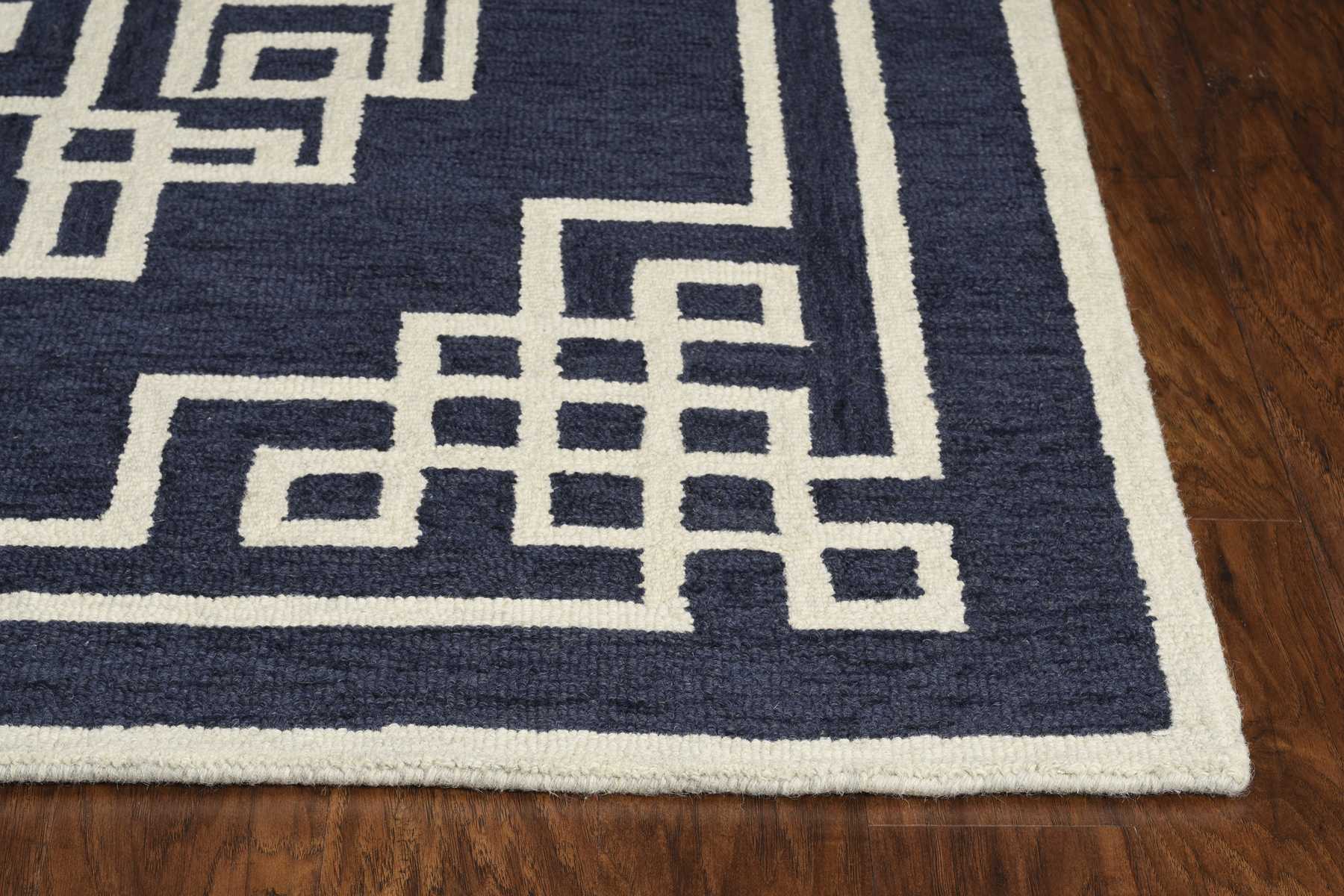 96 X 126 Ivory  Blue Polyester Rug