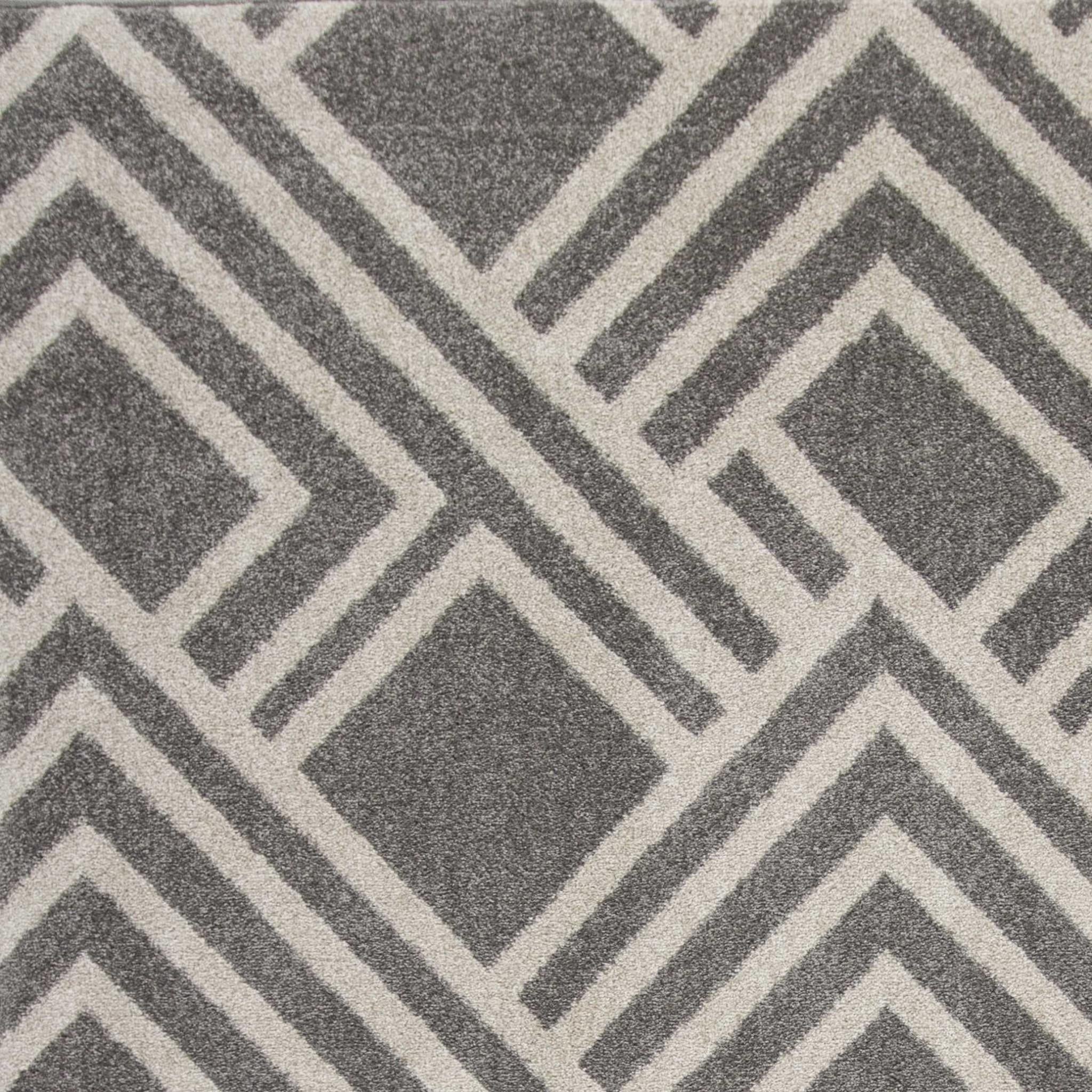 7'x10' Grey Machine Woven UV Treated Geometric Indoor Outdoor Area Rug