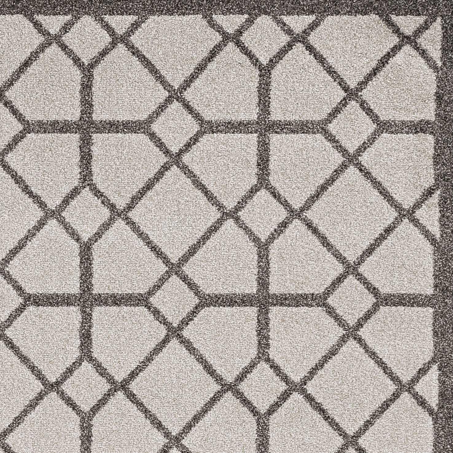 7' x 9' Ivory or Grey Geometric Diamond Indoor Outdoor Area Rug