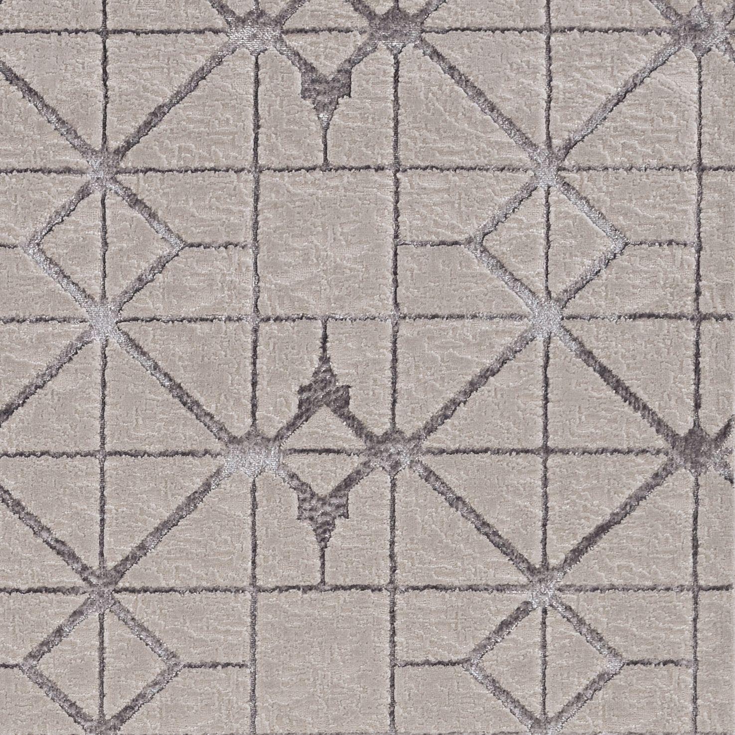 5'x8' Ivory Silver Machine Woven Geometric Indoor Area Rug