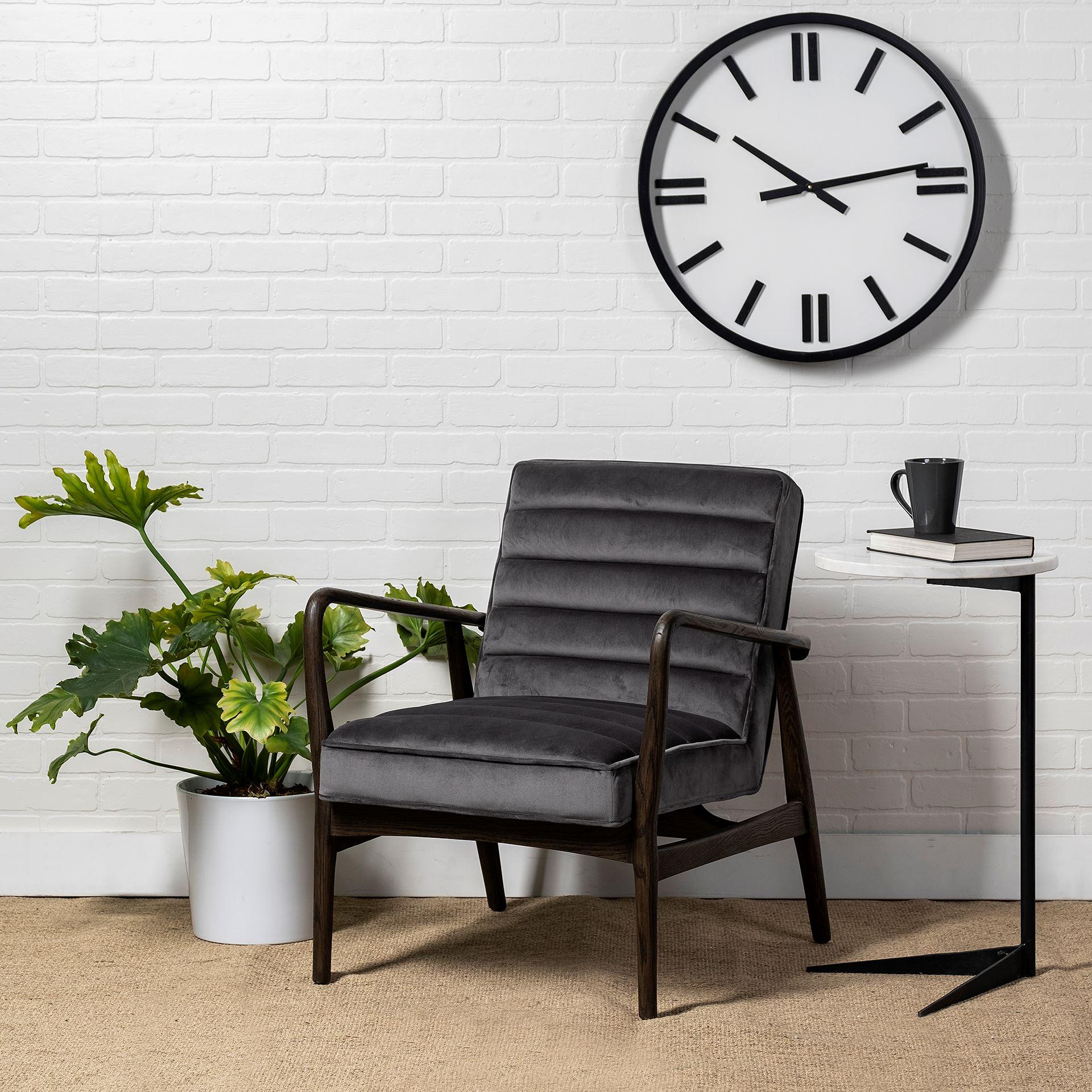 White Marble Round Top Accent Table with Black Iron Base