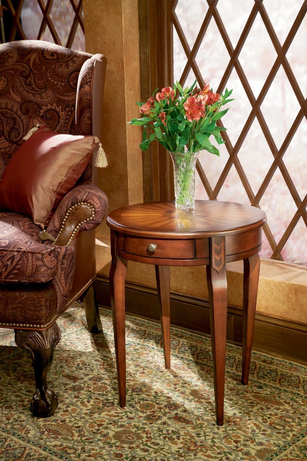 Cherry with Maple Inlay Round Accent Table