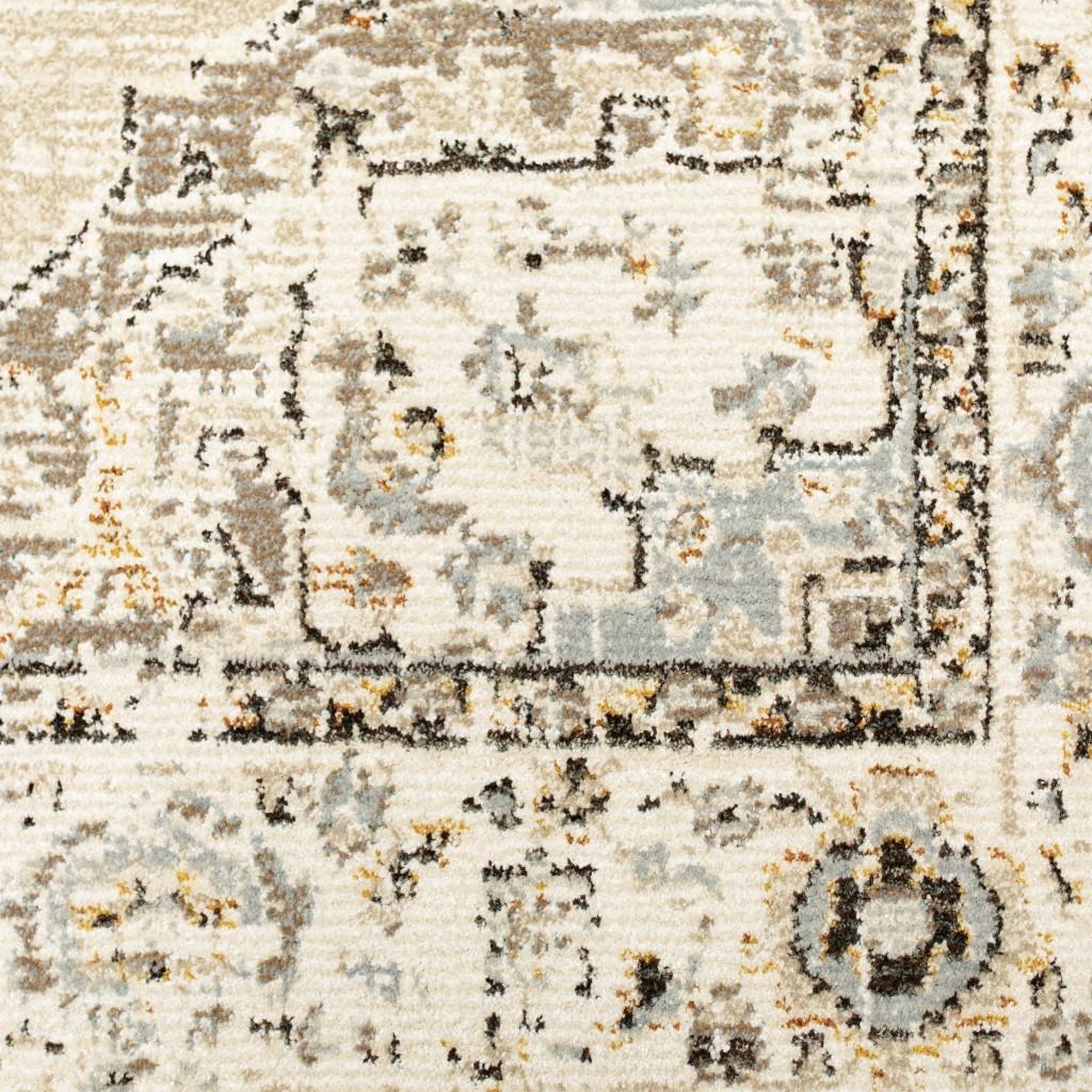 2'x8' Beige and Ivory Center Jewel Runner Rug