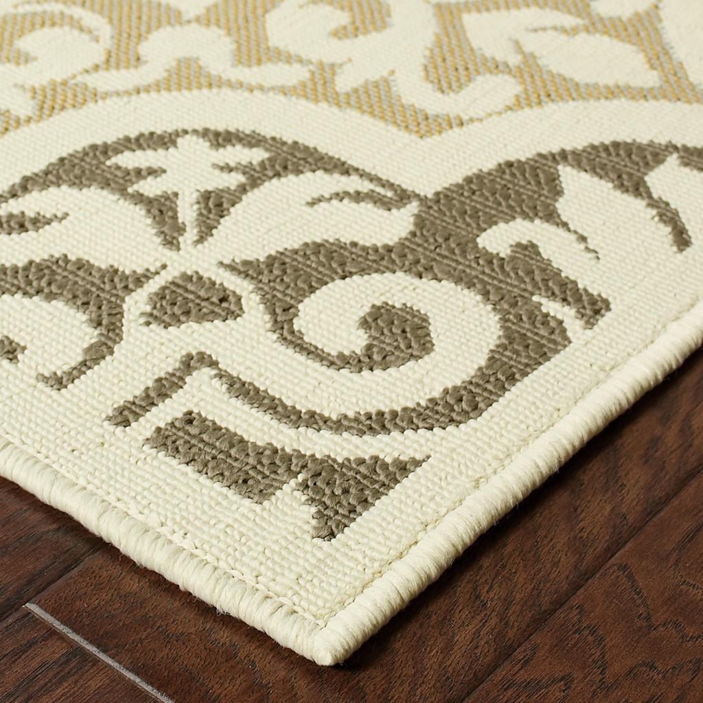 7' Round Ivory Grey Floral Medallion Indoor Outdoor Area Rug