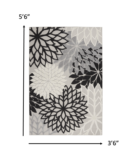 4’ x 6’ Black Gray White Indoor Outdoor Area Rug