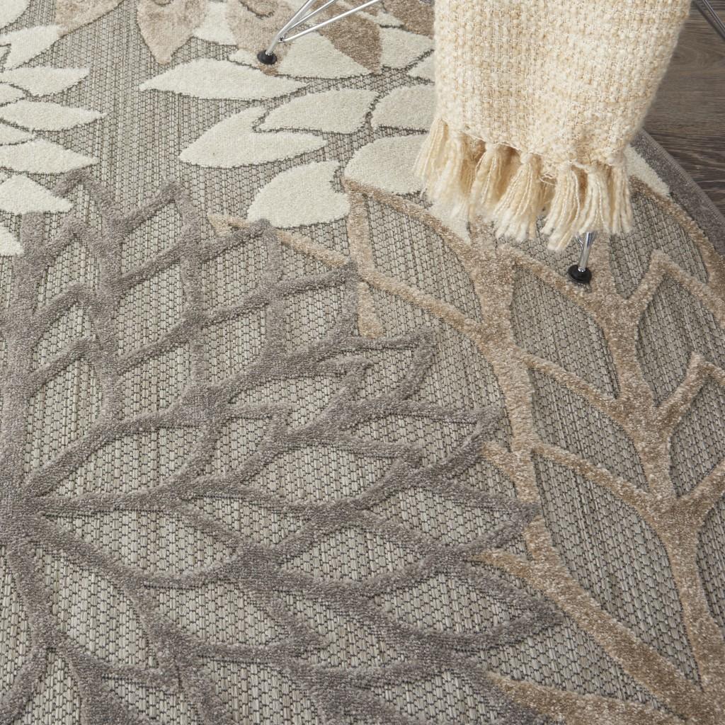 4’ Round Natural and Gray Indoor Outdoor Area Rug