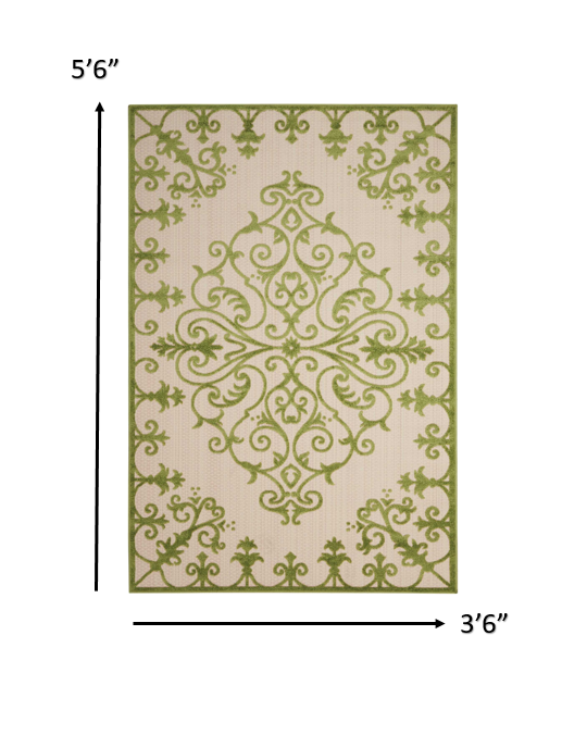 4’ x 6’ Green Medallion Indoor Outdoor Area Rug