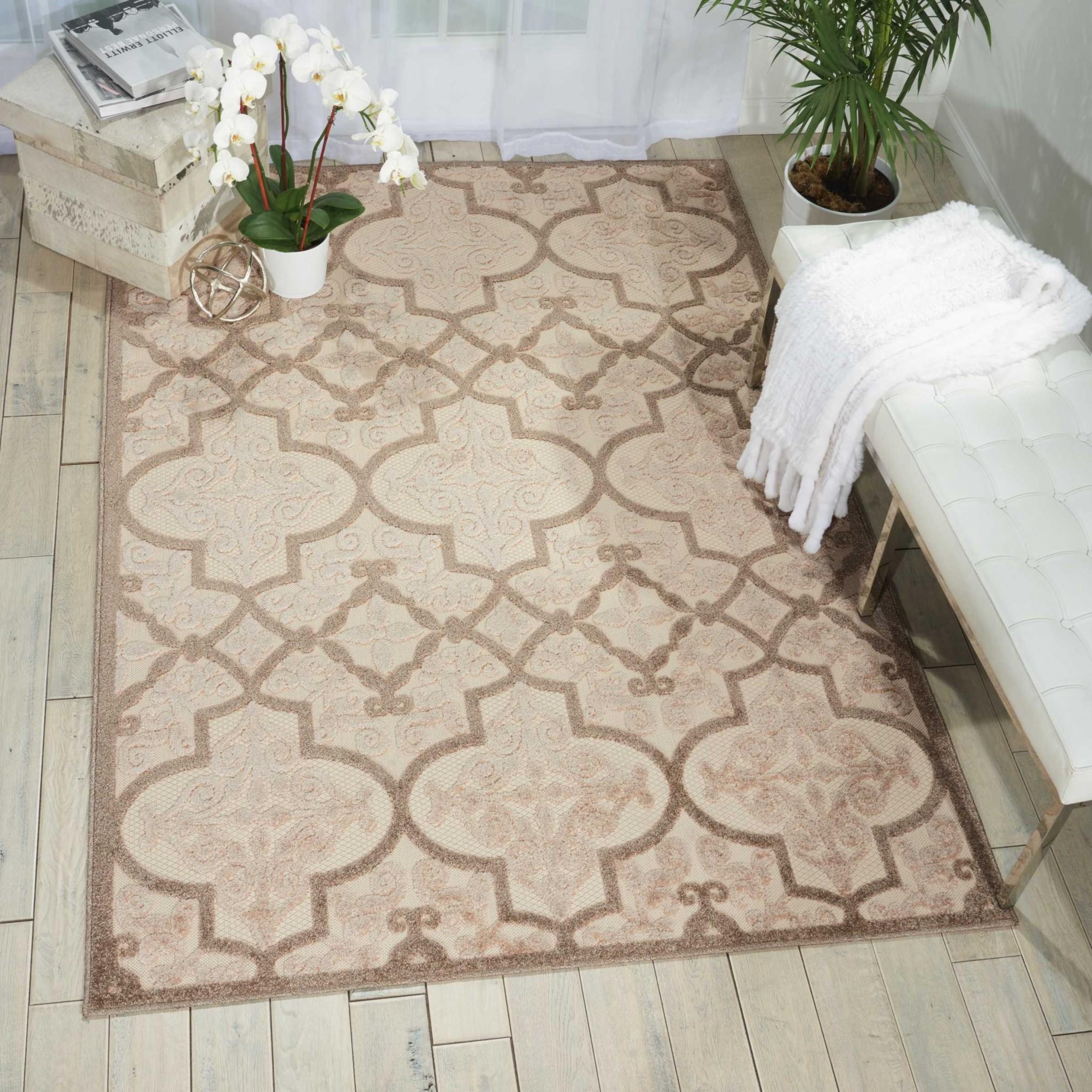 4’ x 6’ Cream and Beige Trellis Indoor Outdoor Area Rug