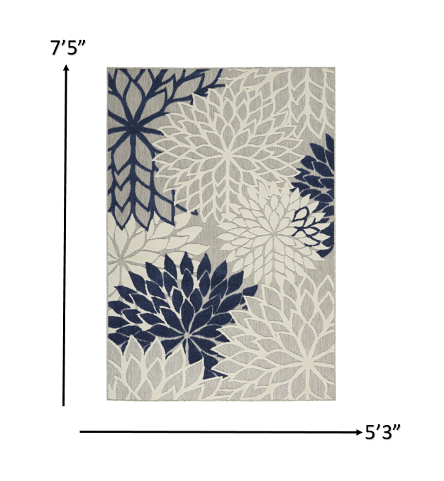 5’ x 8’ Ivory and Navy Indoor Outdoor Area Rug