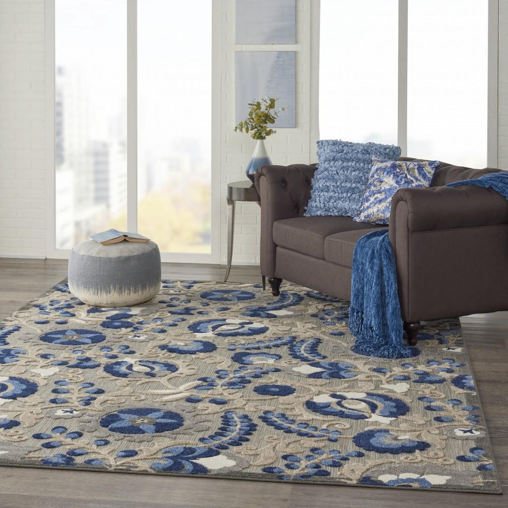 7’ x 10’ Natural and Blue Indoor Outdoor Area Rug