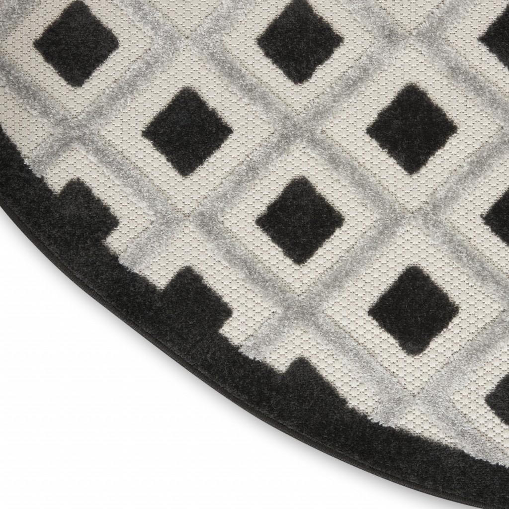 4’ Round Black White Gray Indoor Outdoor Area Rug