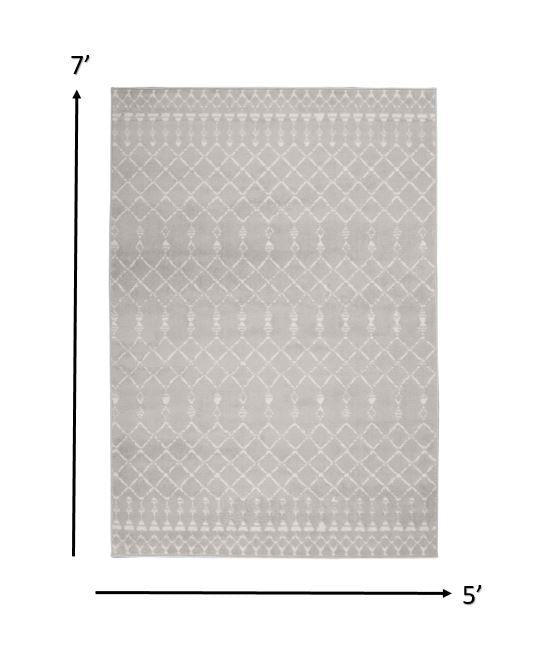 5’ x 7’ Gray and Ivory Berber Pattern Area Rug