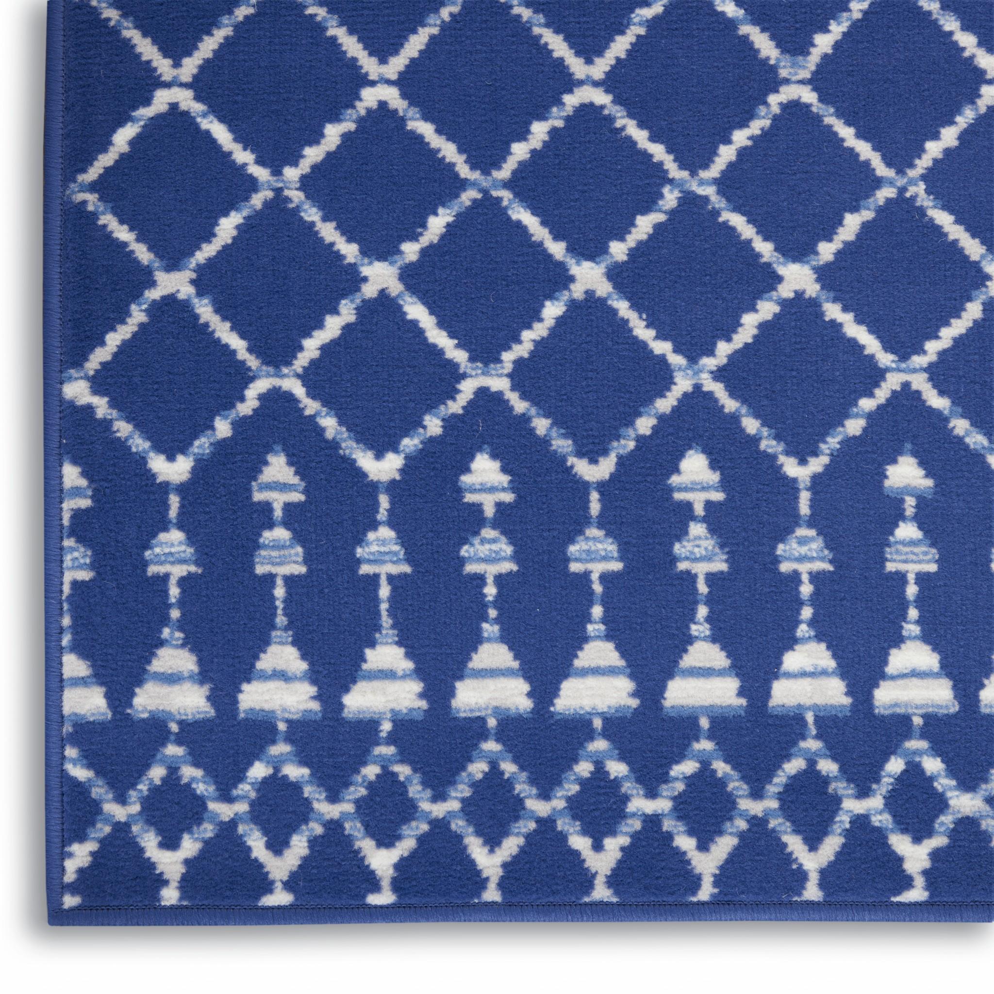 5’ x 7’ Navy Blue and Ivory Berber Pattern Area Rug