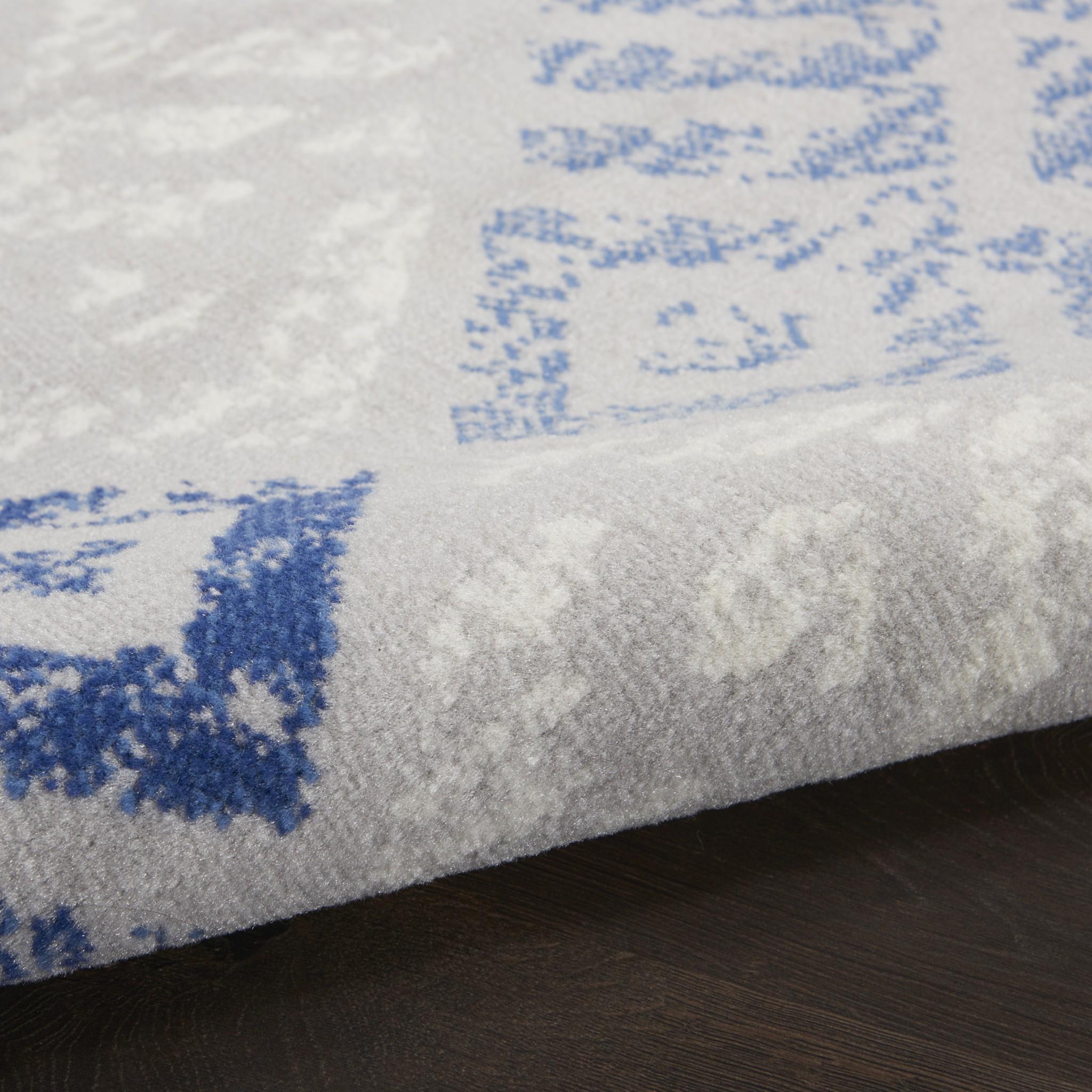 6’ x 9’ Gray and Blue Diamonds Area Rug