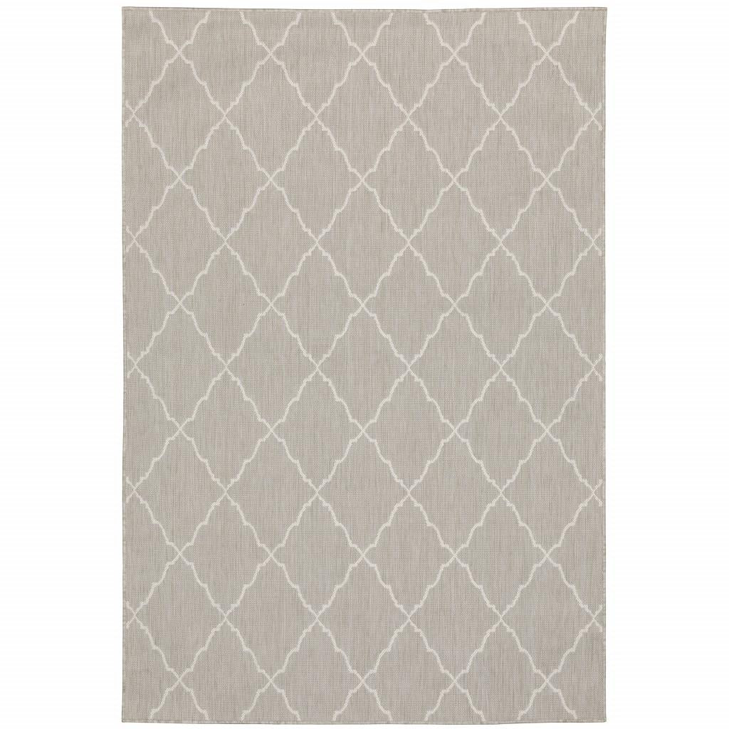 8’x10’ Gray and Ivory Trellis Indoor Outdoor Area Rug