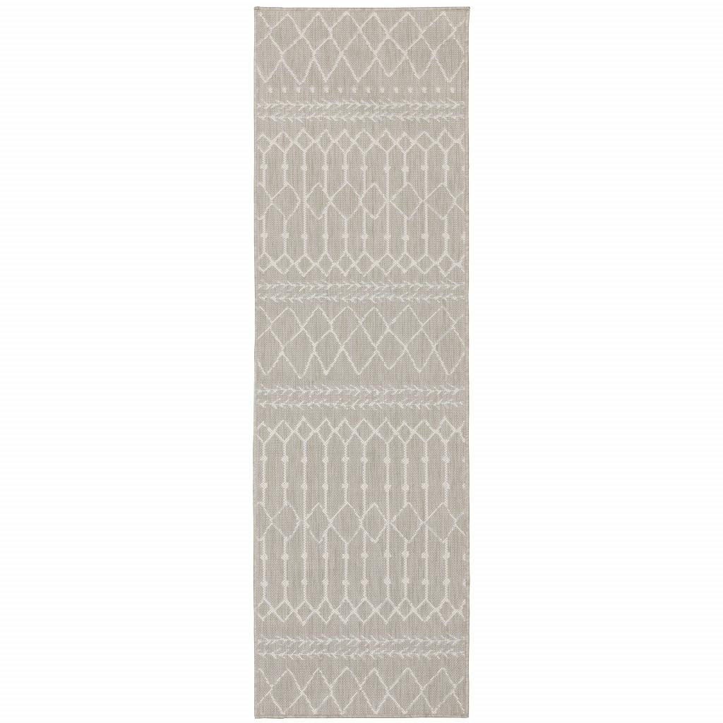 2’x7’ Gray and Ivory Geometric Indoor Outdoor Runner Rug