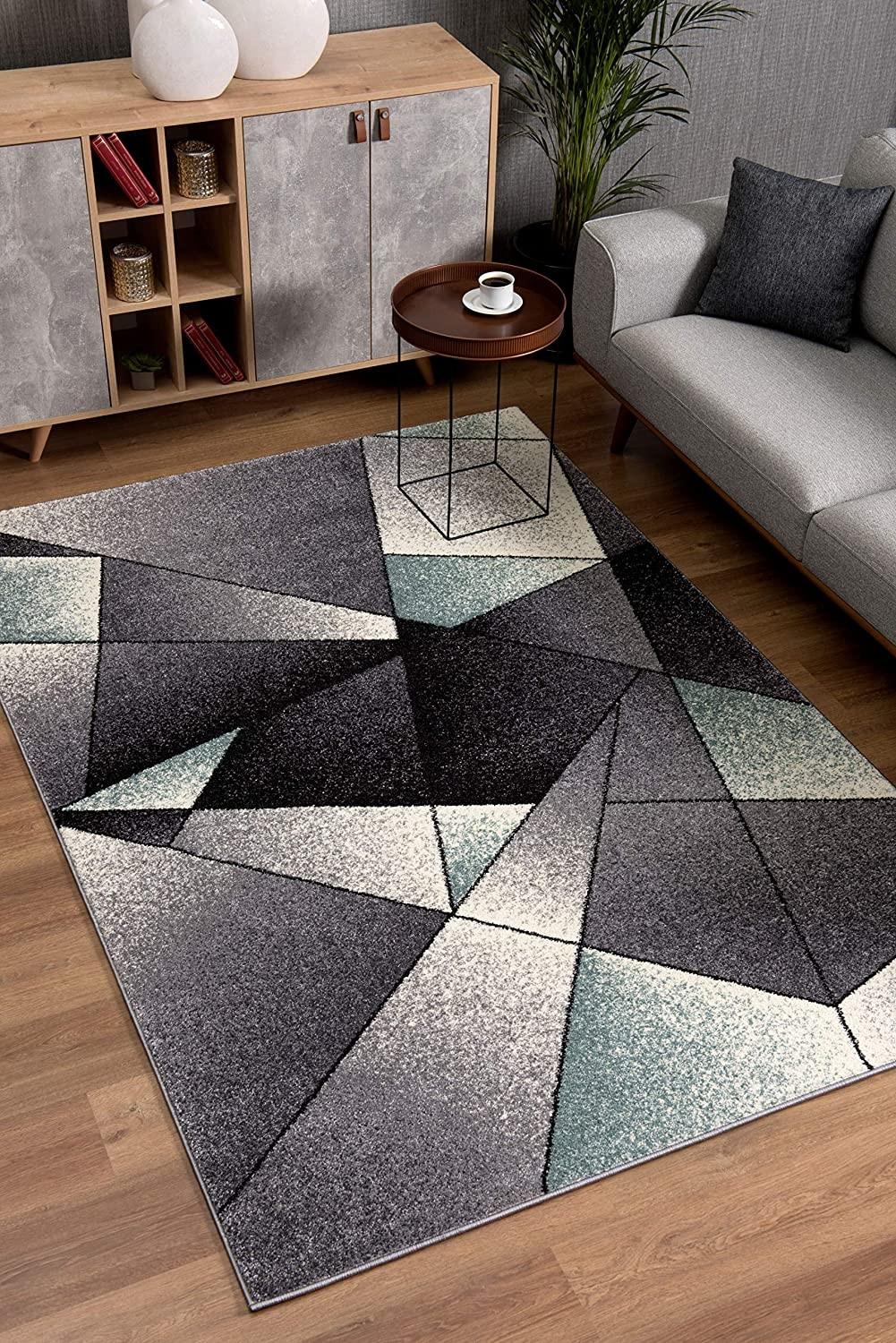 8’ x 11’ Gray and Blue Prism Pattern Area Rug