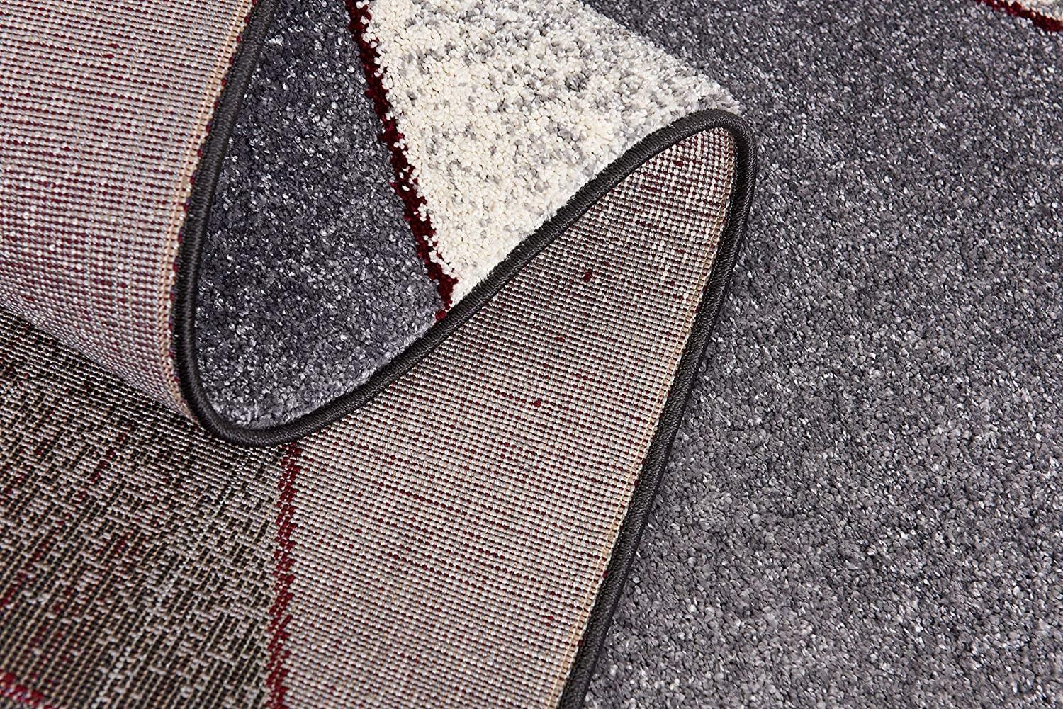 5’ x 8’ Gray and Red Prism Pattern Area Rug