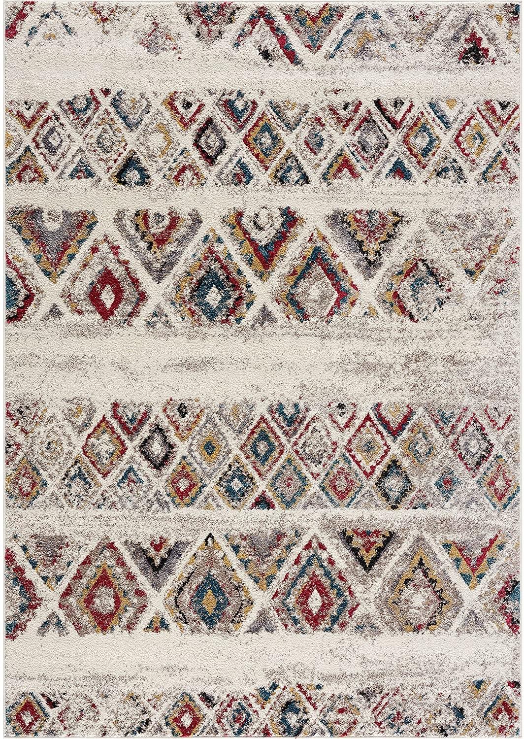 5’ x 8’ Cream Abstract Geo Diamonds Area Rug