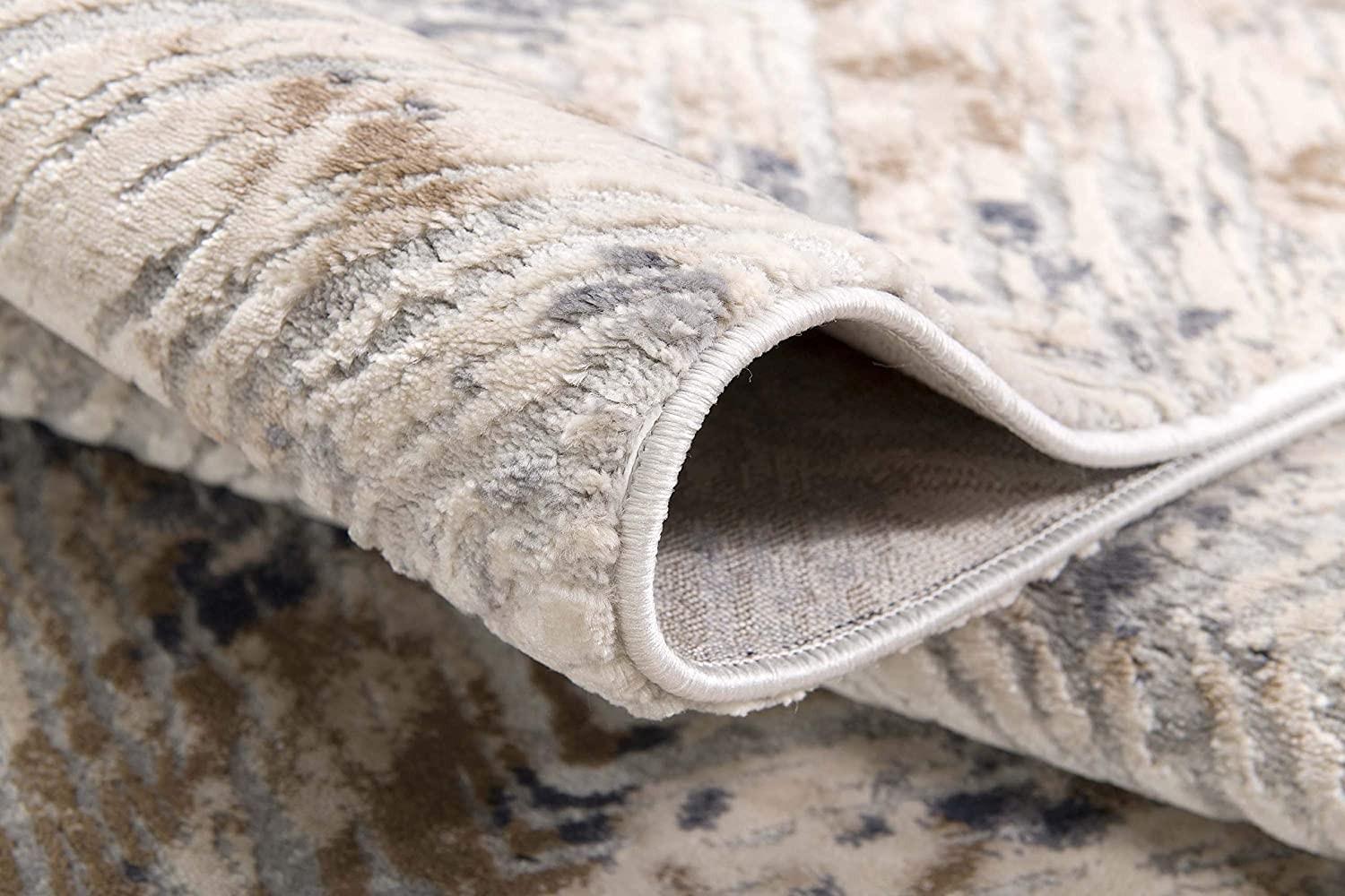 3’ x 5’ Ivory and Beige Abstract Diamonds Area Rug