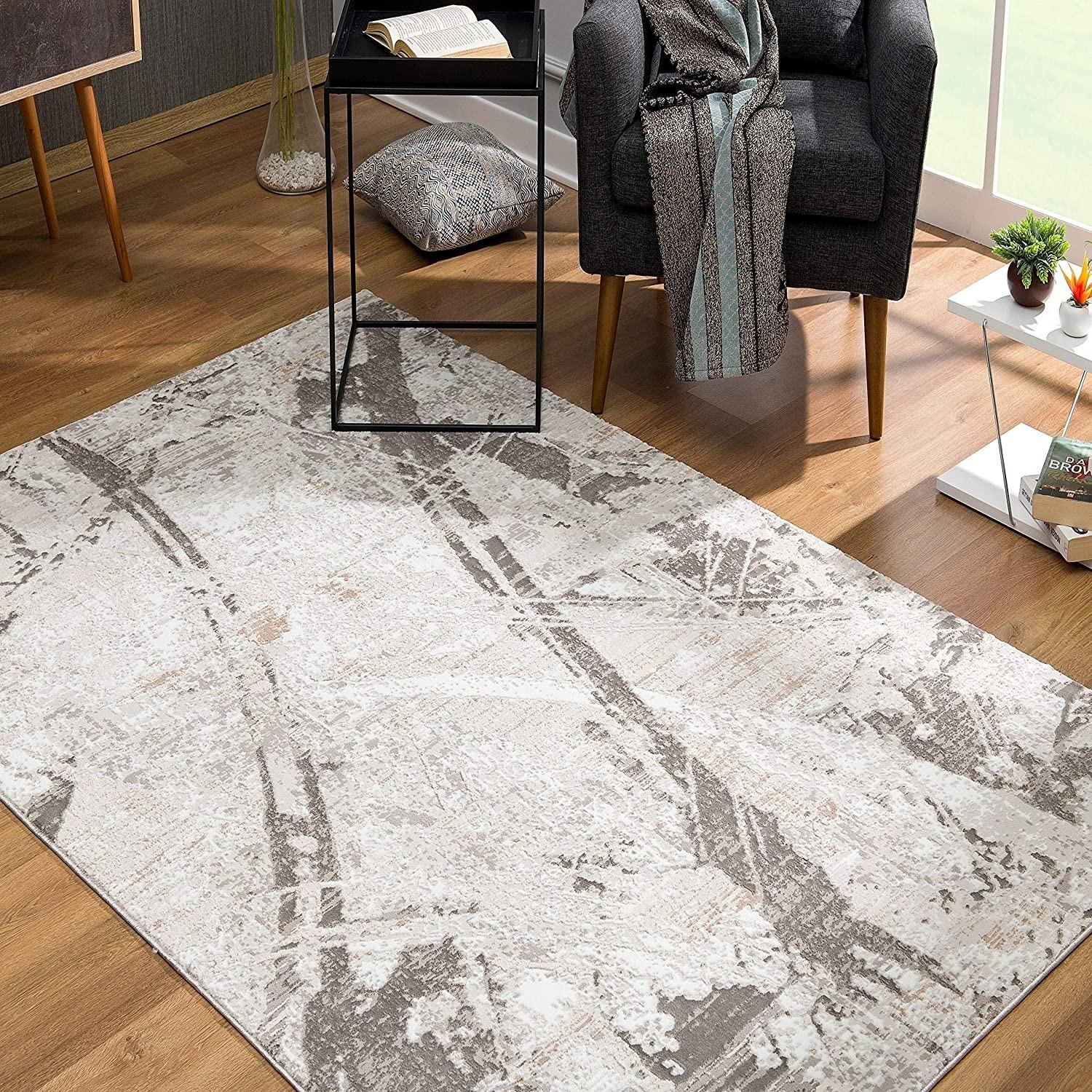 8’ x 11’ Gray and Ivory Abstract Organic Area Rug