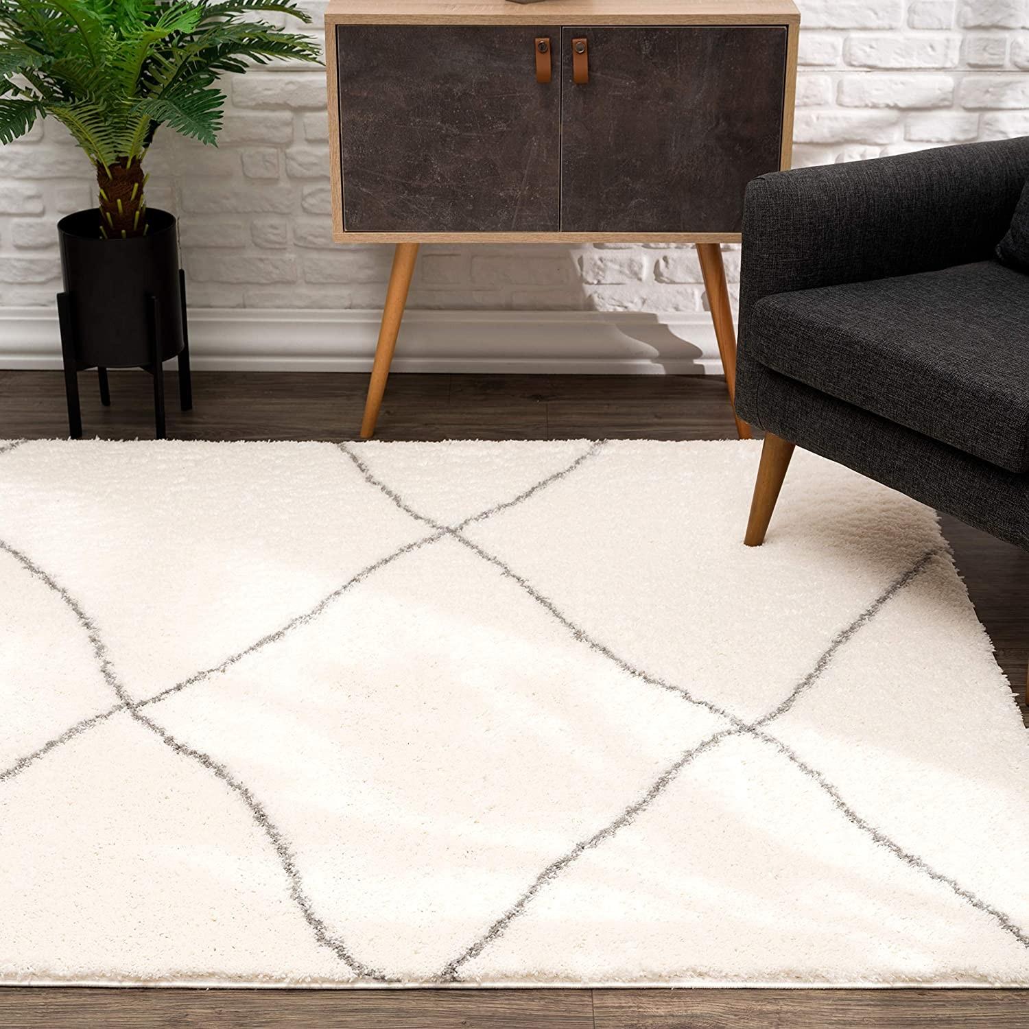 8’ x 11’ Ivory Modern Uneven Lattice Area Rug