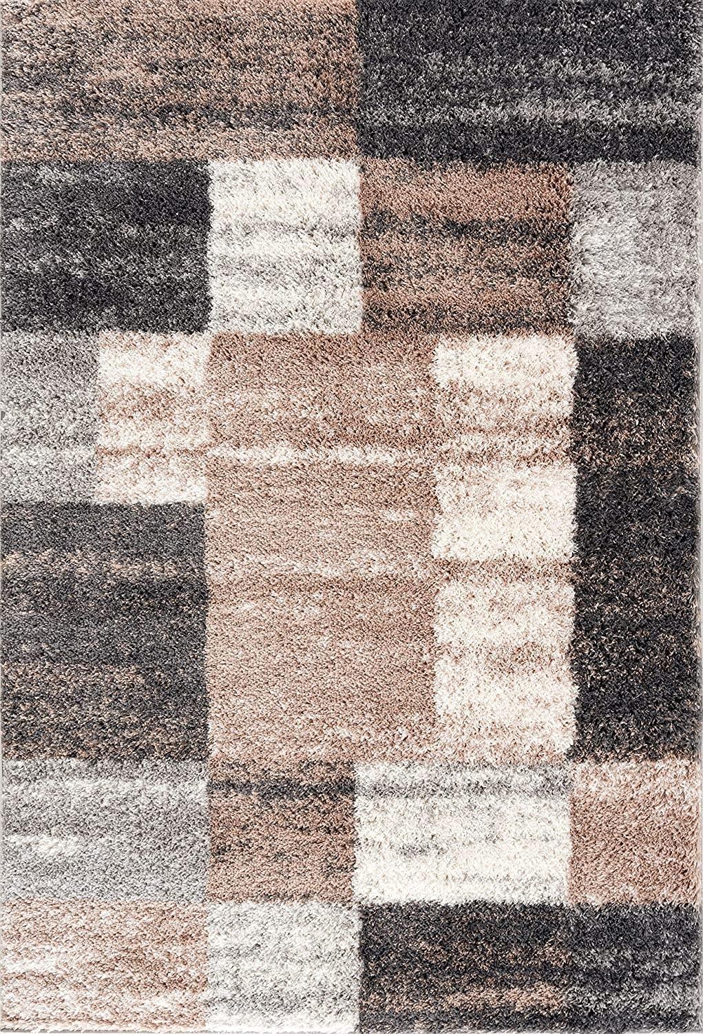 4’ x 6’ Beige Modern Blocks Area Rug