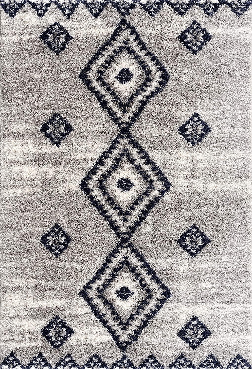 8’ x 11’ Gray and Navy Boho Chic Area Rug