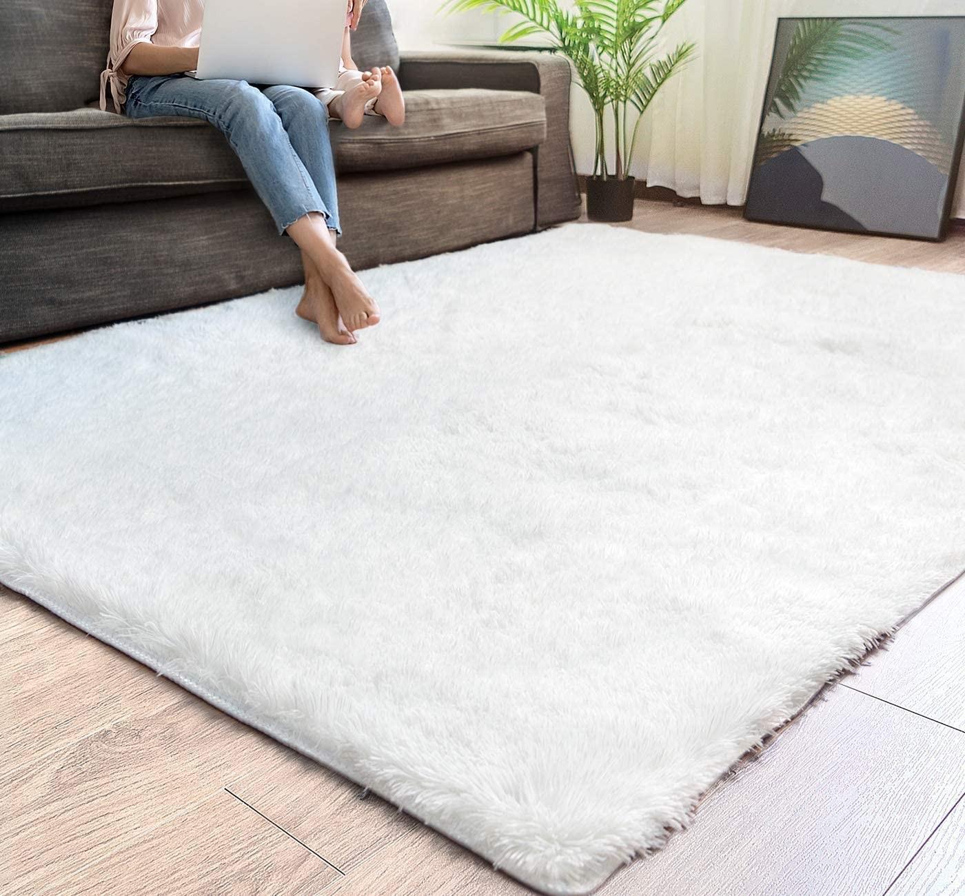 5’ x 7’ White Solid Modern Area Rug Default Title