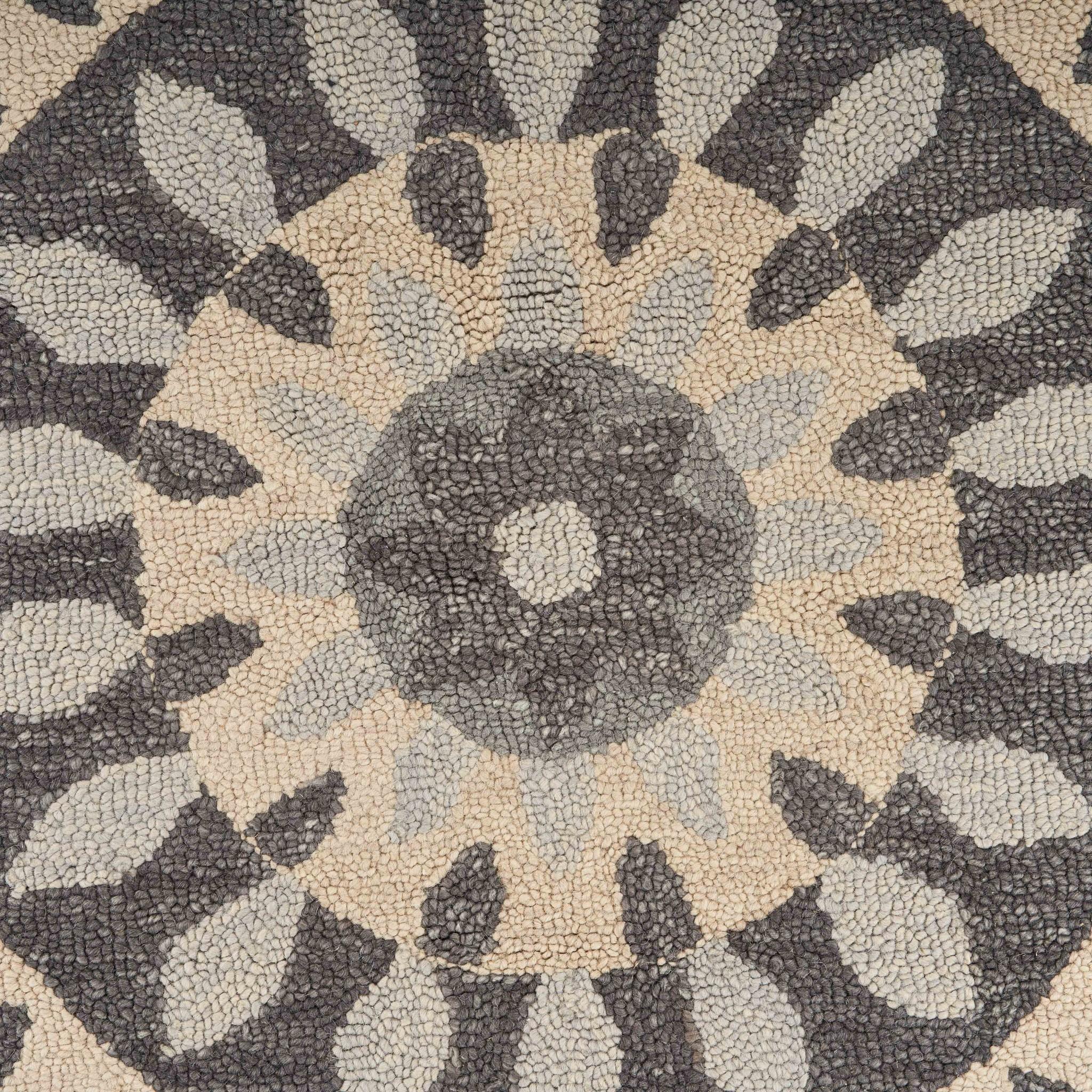 6’ Round Gray Floral Bloom Area Rug