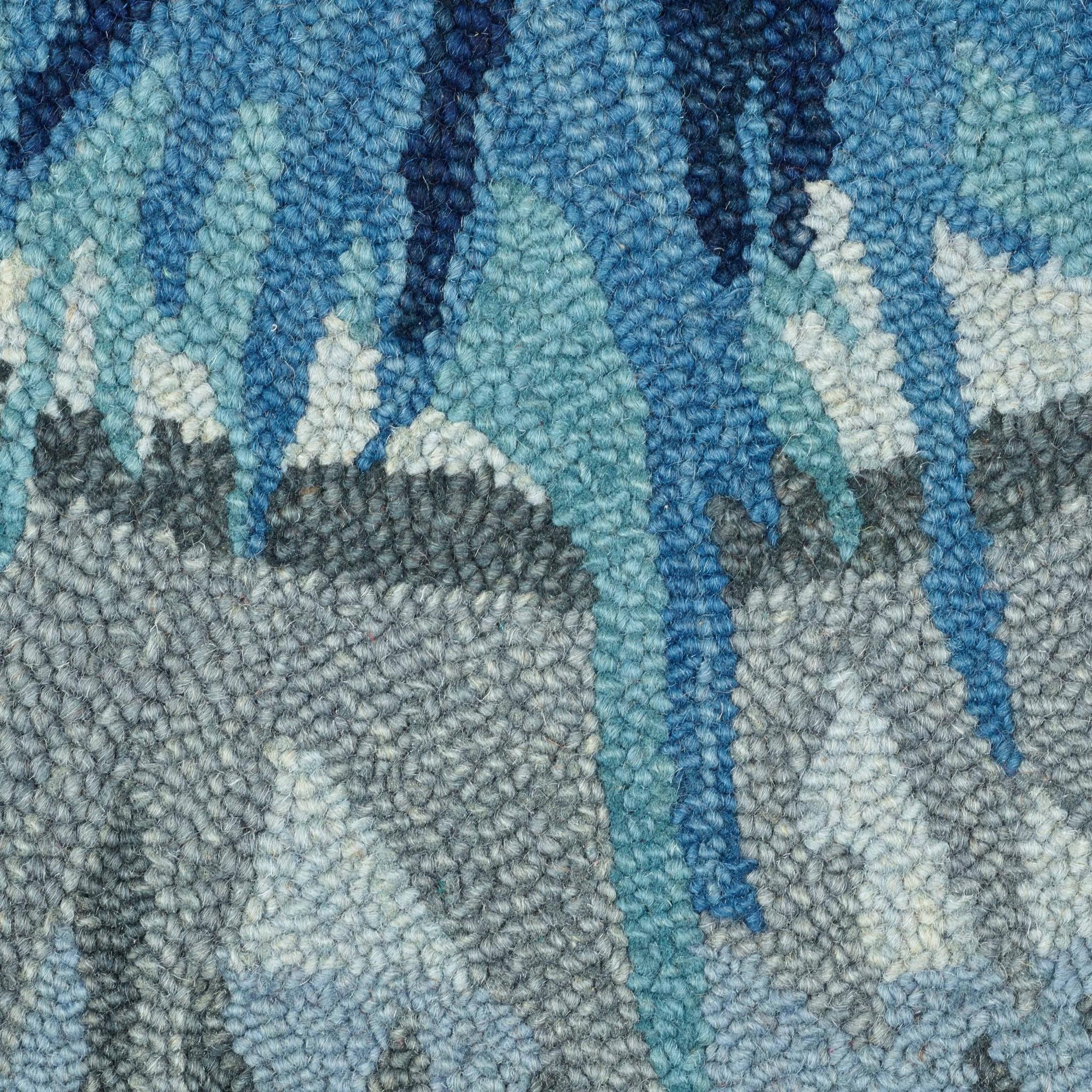 4’ Round Blue Colorburst Area Rug