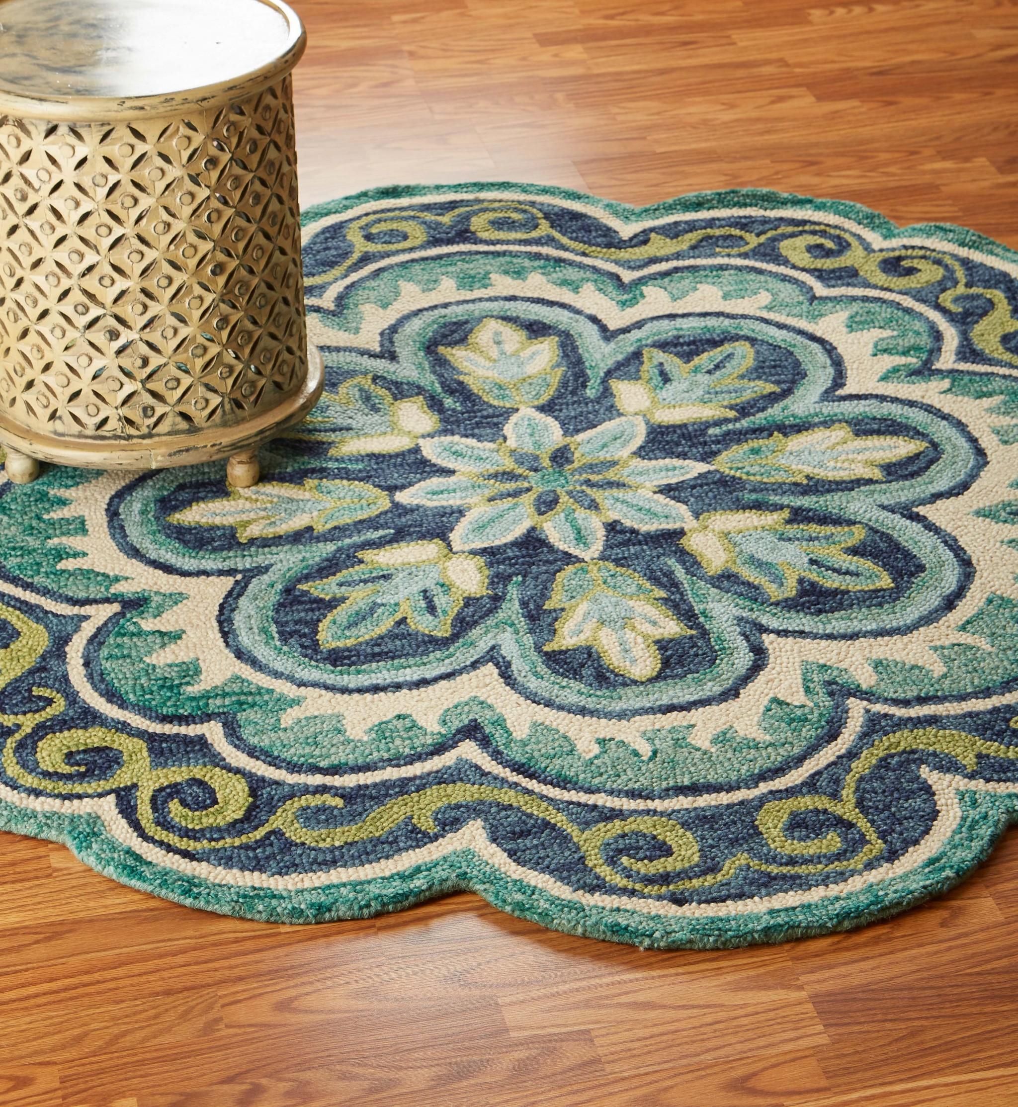 6’ Round Green Floral Artwork Area Rug