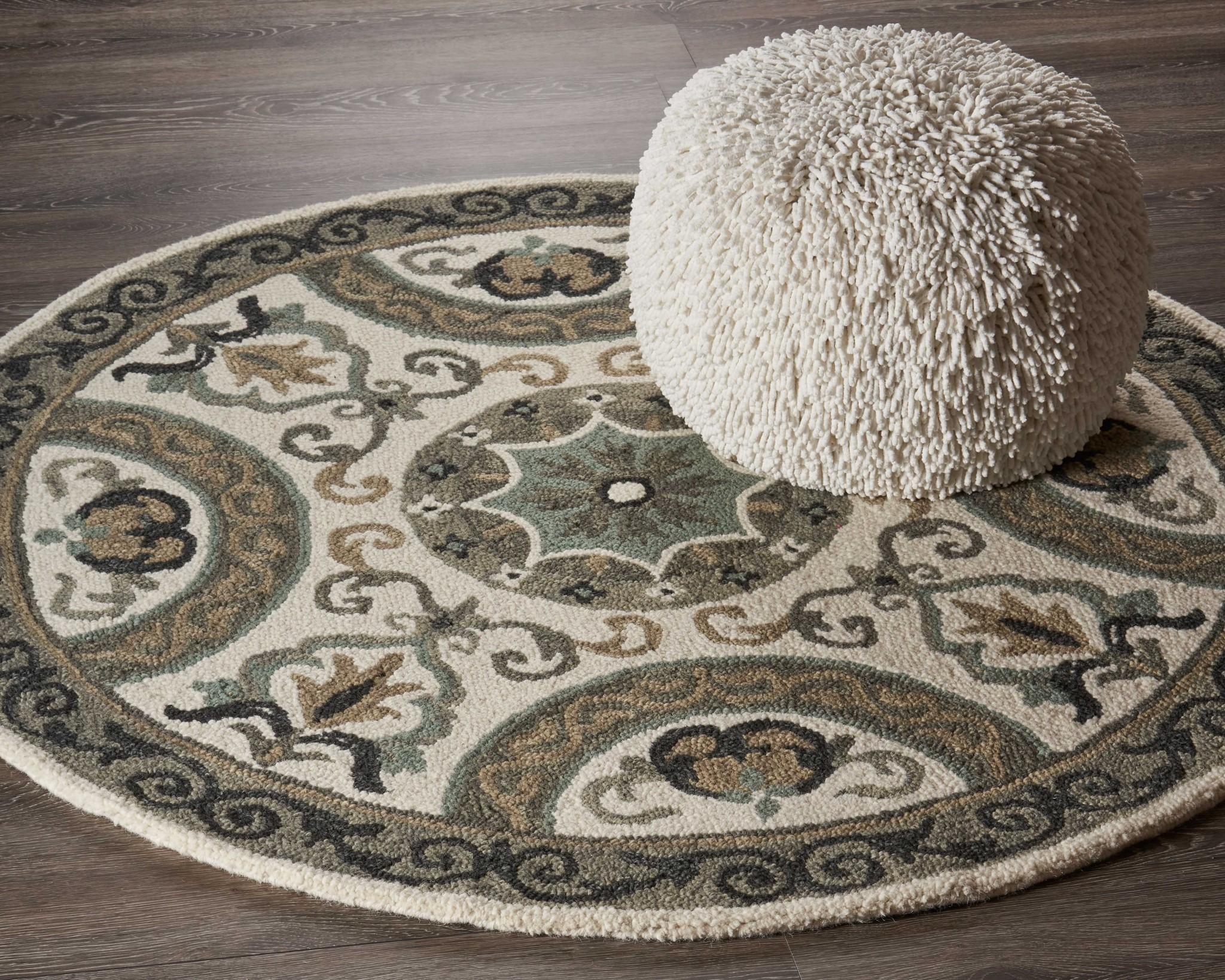 4’ Round Gray Ornate Medallion Area Rug