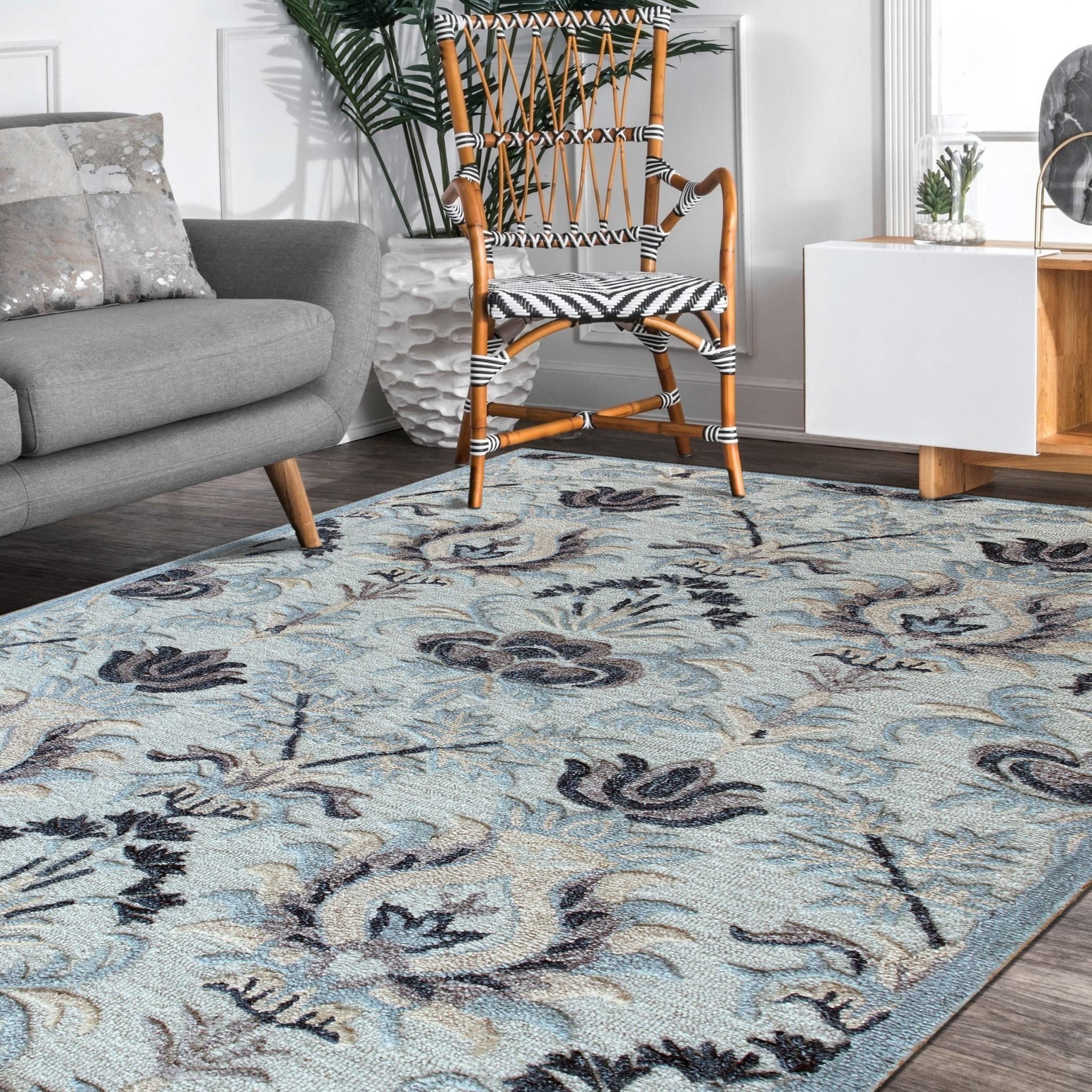 5’ x 7’ Blue Floral Patterns Area Rug