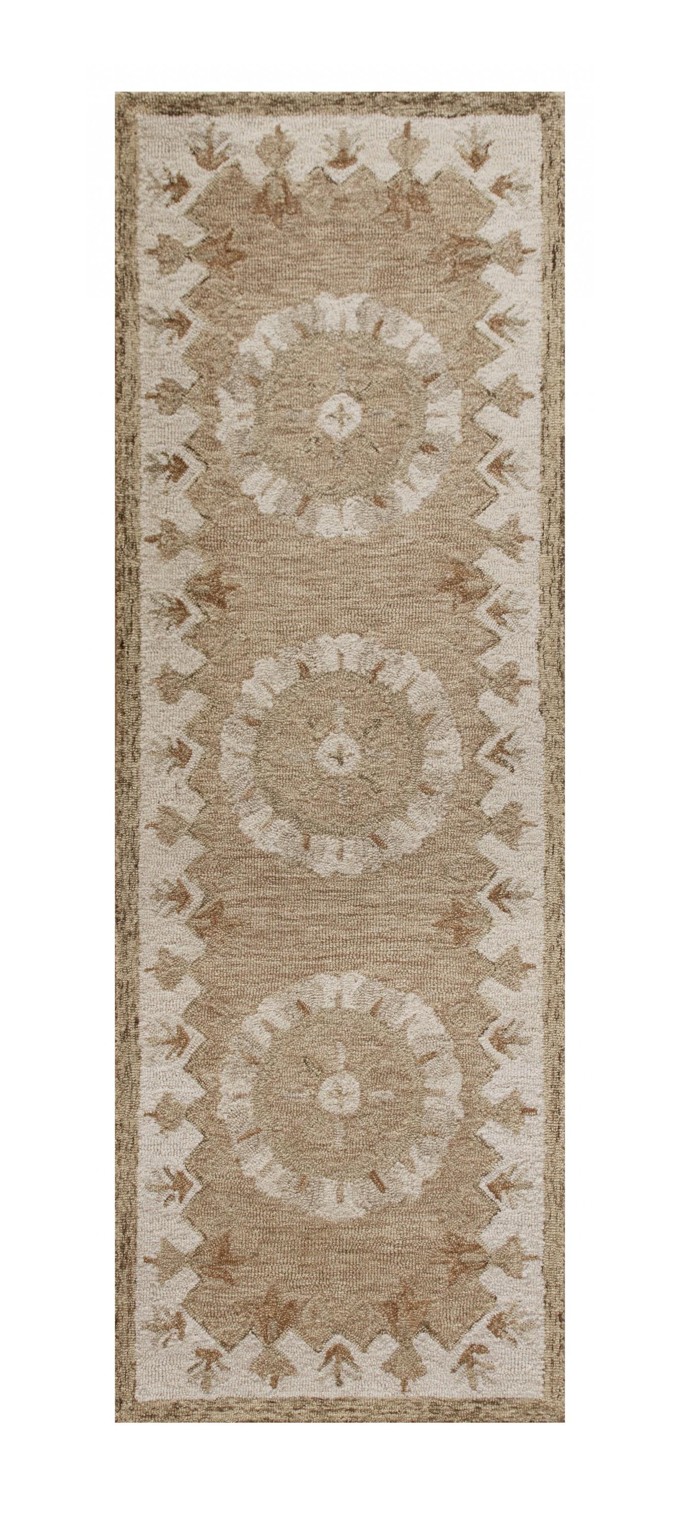 2’ x 7’ Tan Retro Modern Medallion Runner Rug