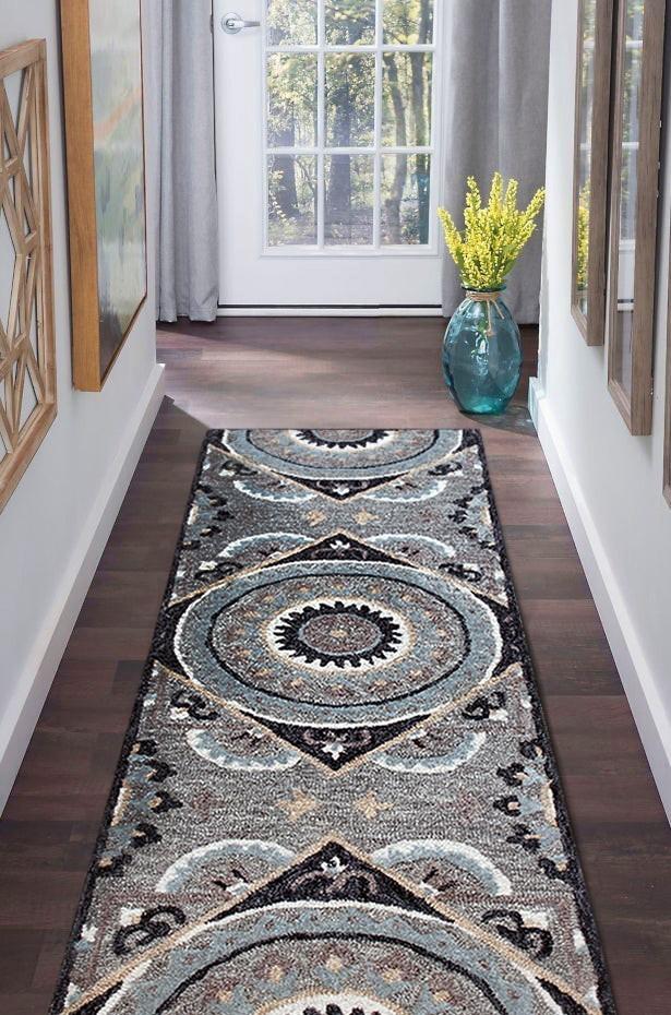 2’ x 7’ Gray Geometric Medallion Runner Rug