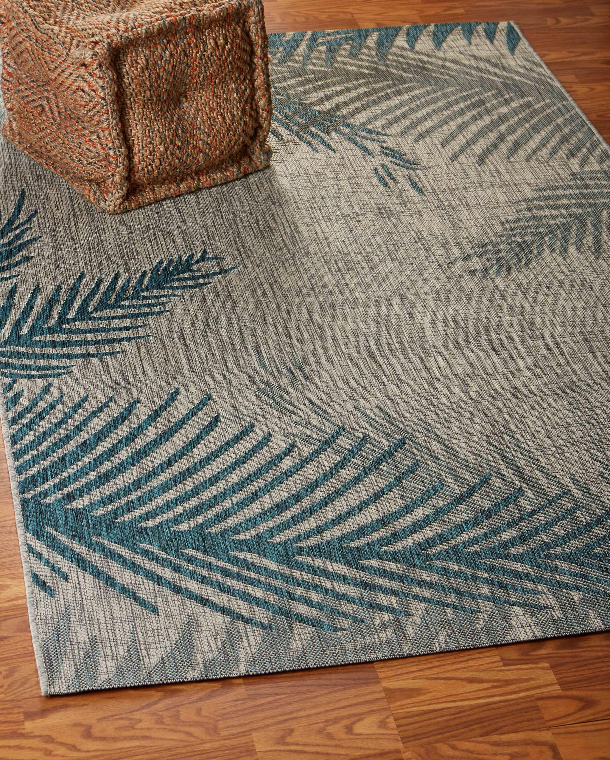 5’ x 7’ Gray Palm Leaves Indoor Outdoor Area Rug