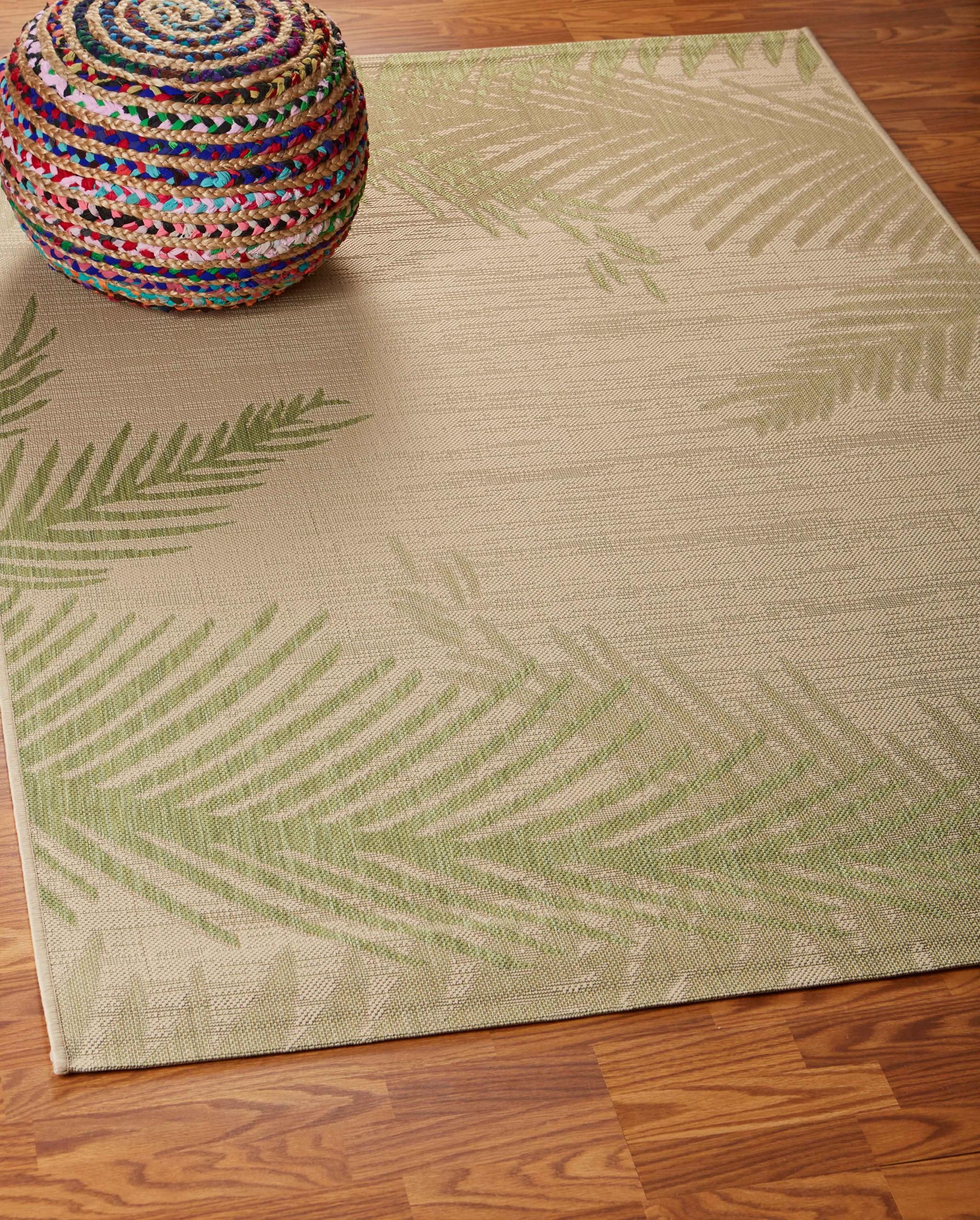 5’ x 7’ Green Palms Indoor Outdoor Area Rug