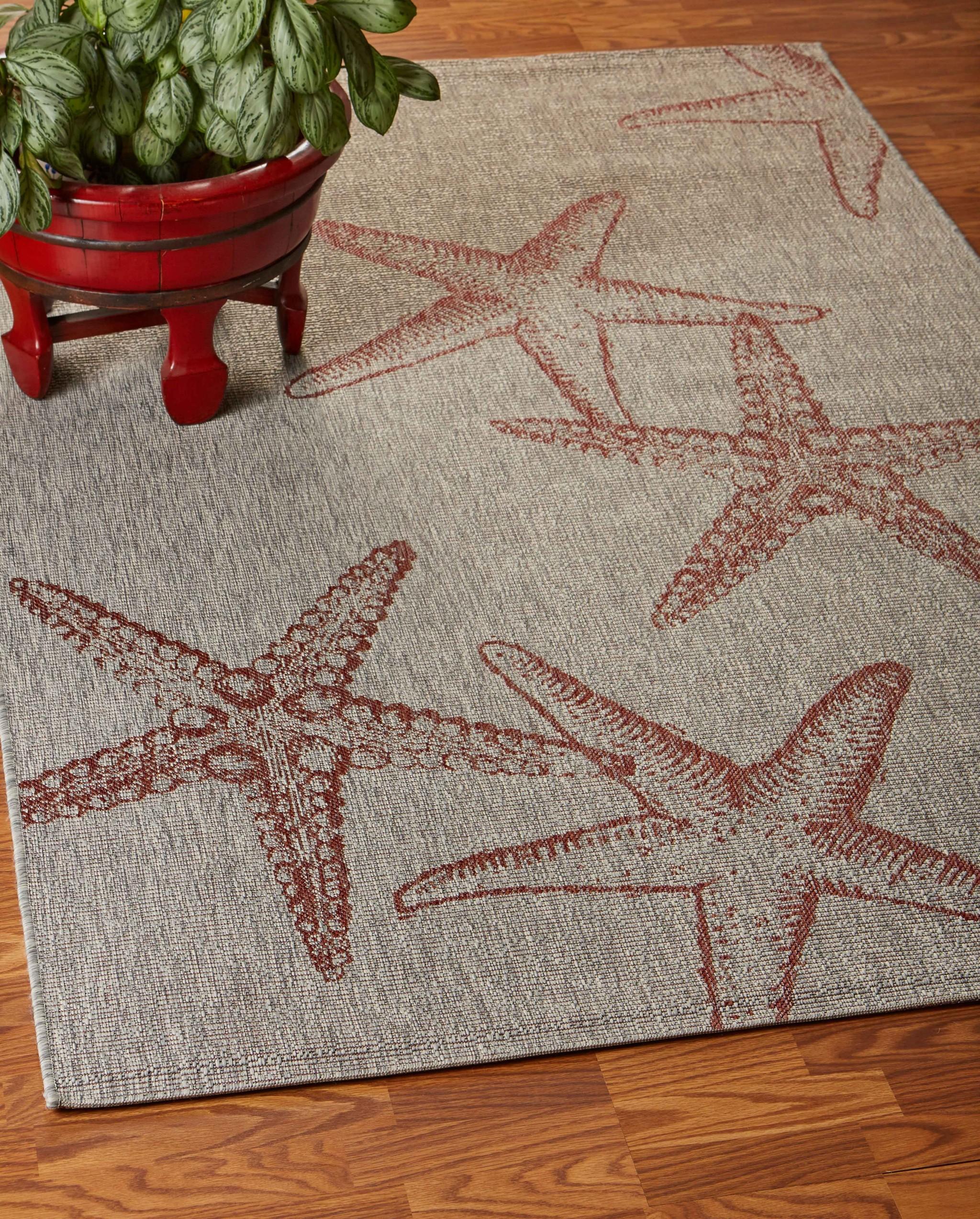 5’ x 7’ Red Starfish Indoor Outdoor Area Rug