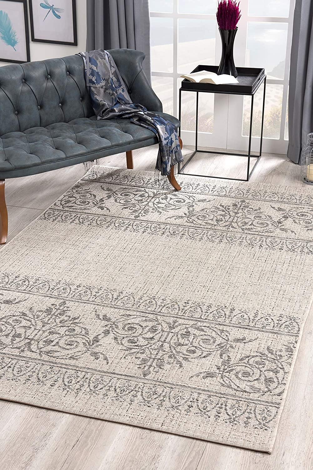 5’ x 8’ Ivory Distressed Scroll Pattern Area Rug