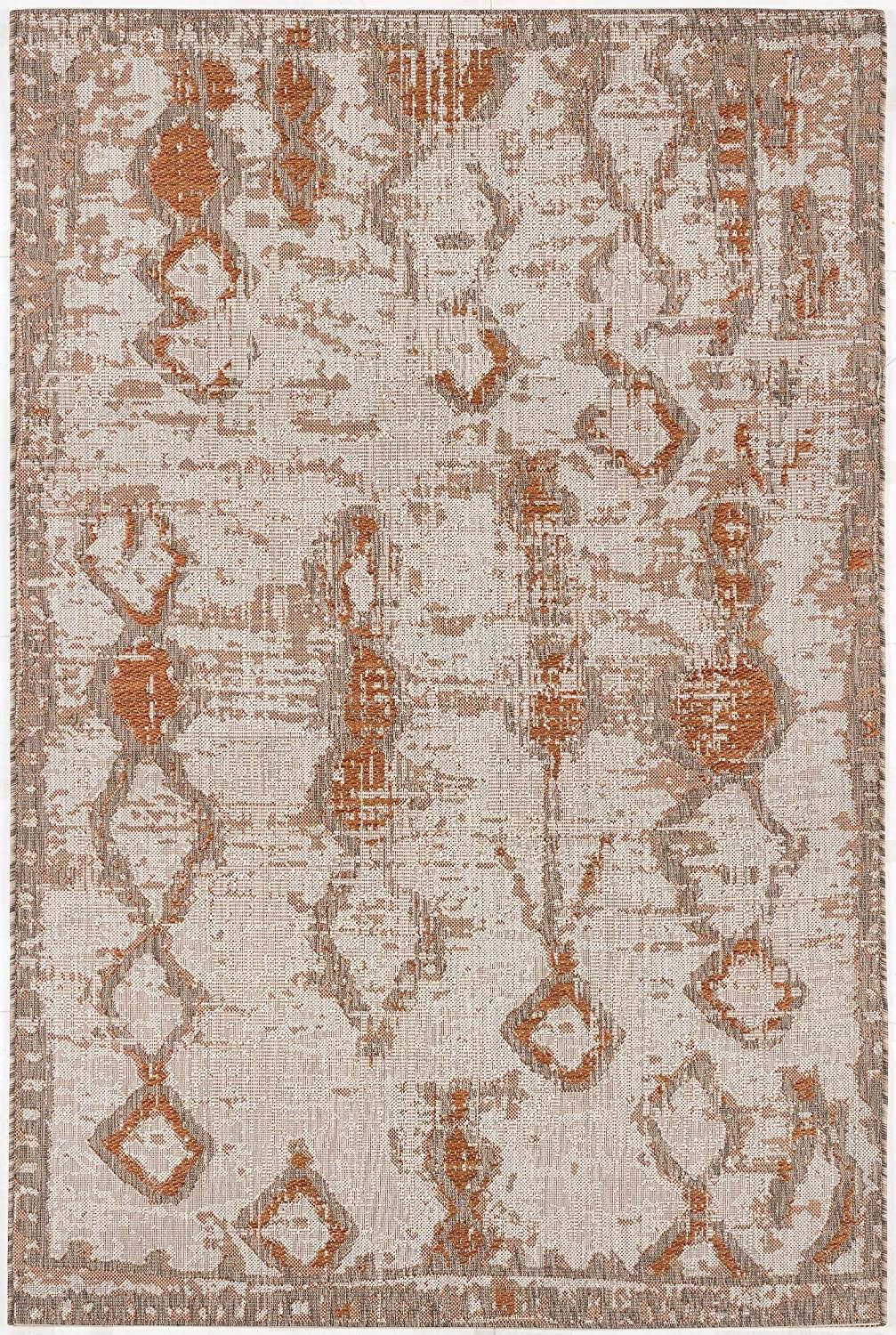 5’ x 8’ Brown Rust Distressed Area Rug