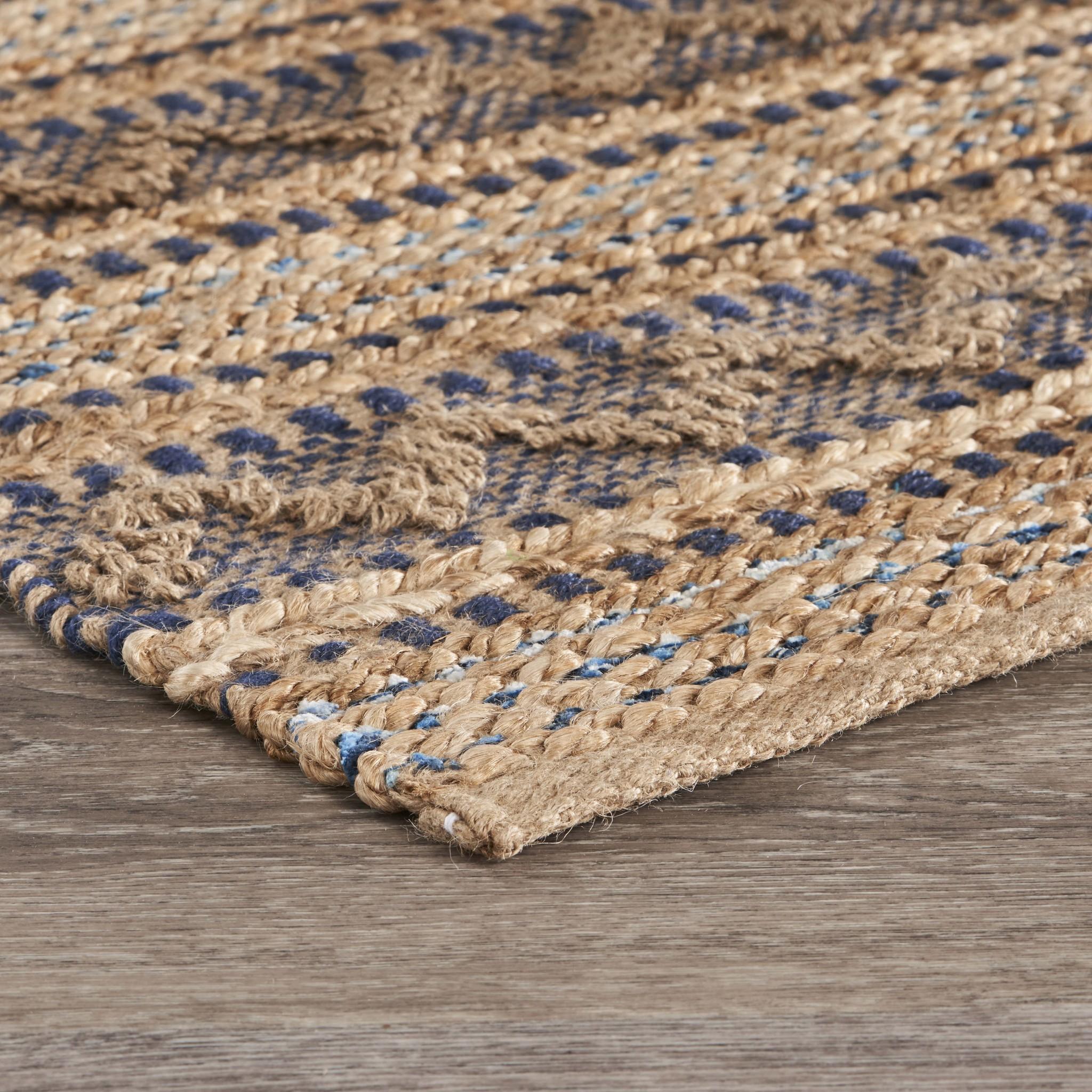 2’ x 3’ Tan and Navy Decorative Jute Scatter Rug