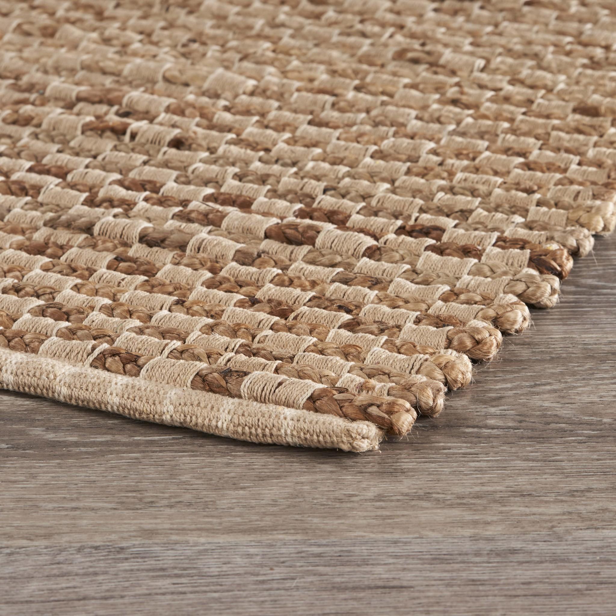 2’ x 3’ Tan and Beige Checkered Scatter Rug
