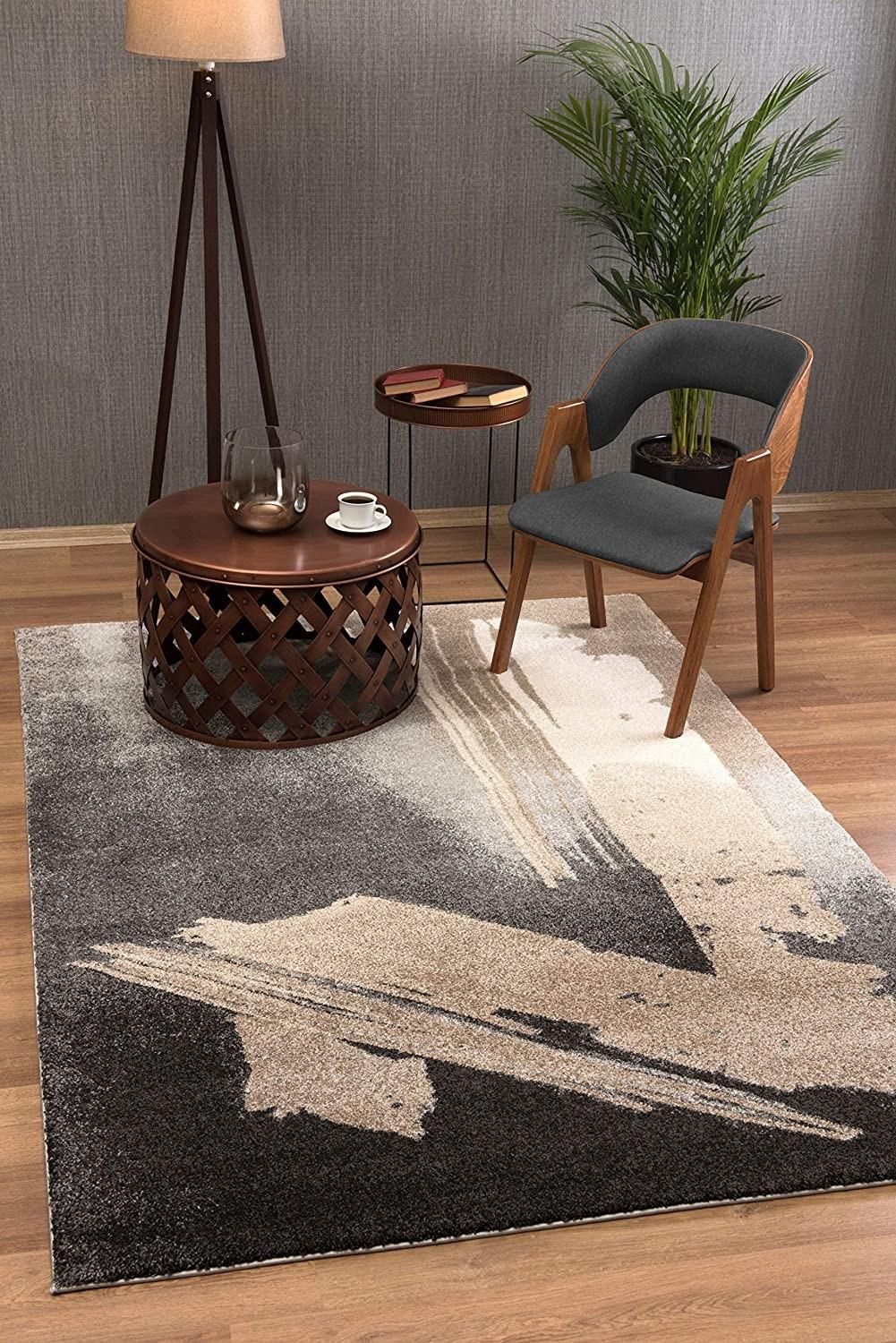 8’ x 11’ Gray and Tan Abstract Stroke Area Rug