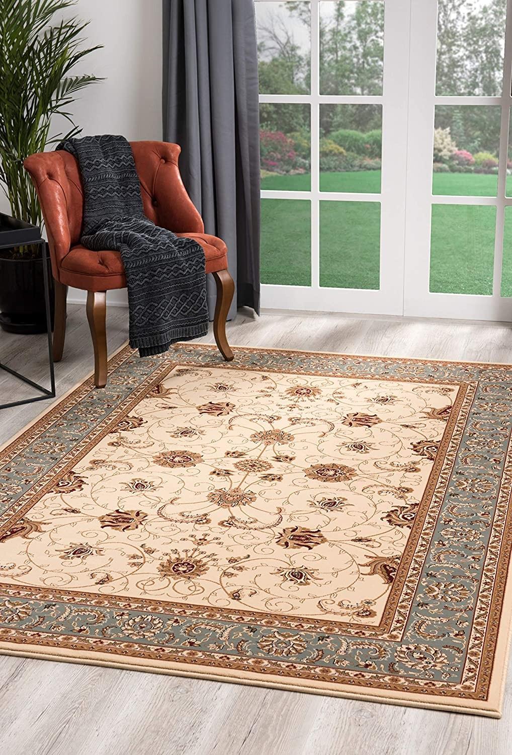 7’ x 9’ Cream and Blue Traditional Area Rug Default Title