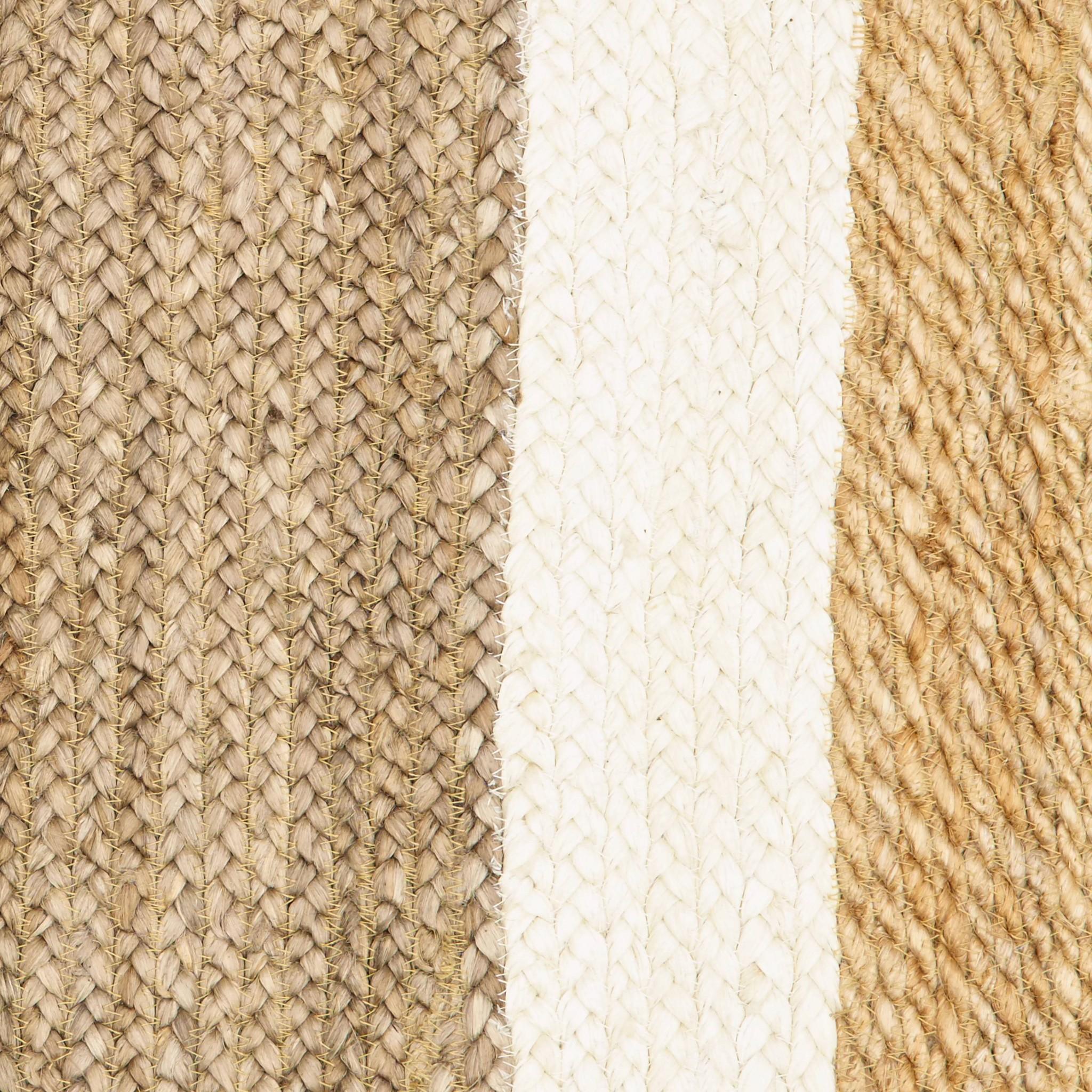 5’ x 8’ Tan and White Multiple Bordered Area Rug