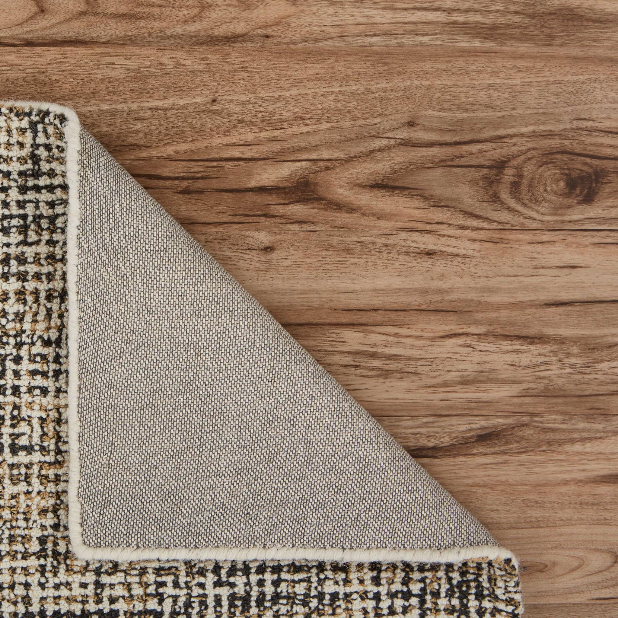 5’ x 8’ Charcoal Interwoven Maze Area Rug